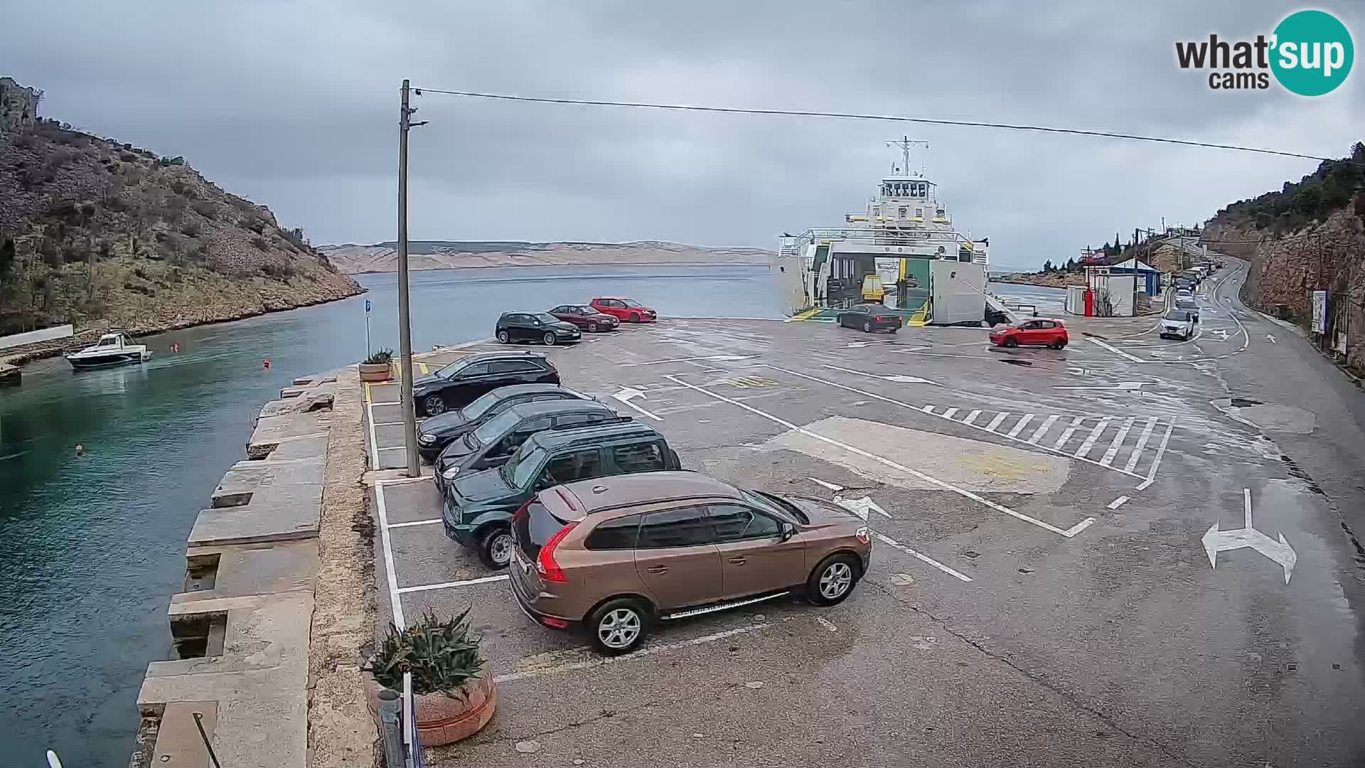 Webcam Fährhafen Prizna – zur Insel Pag