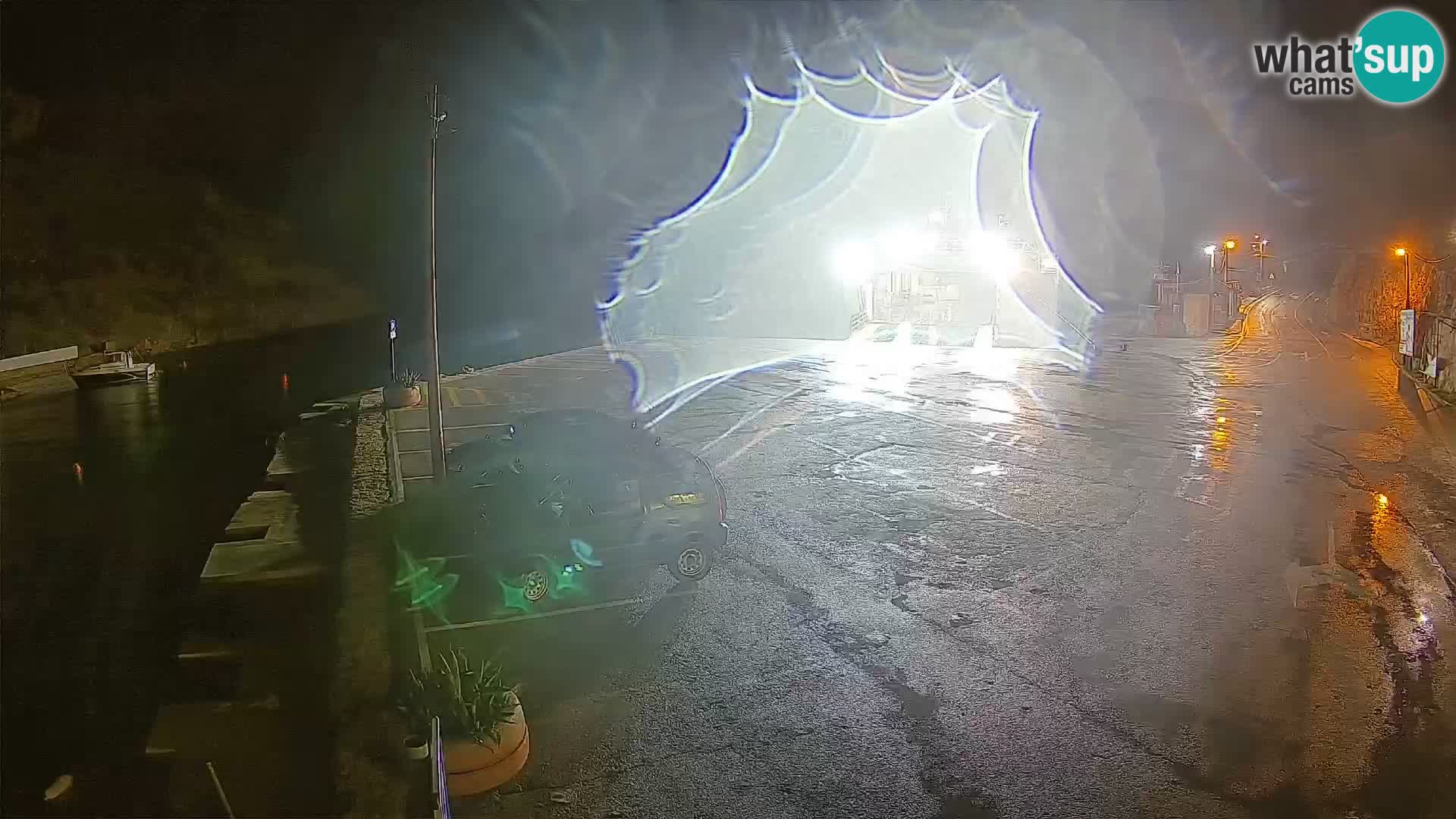 Webcam Prizna ferry port to Pag island