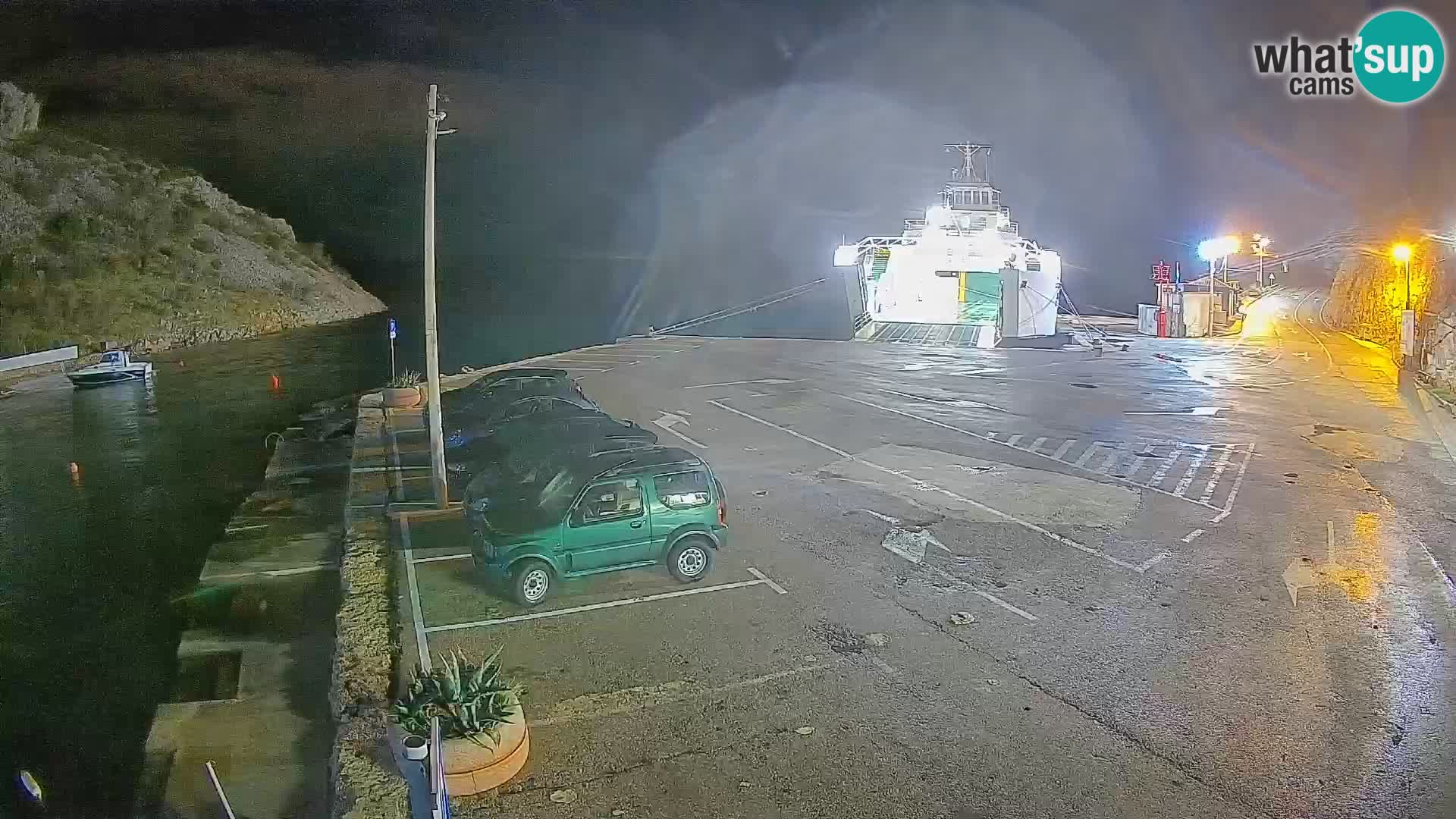 Webcam Prizna ferry port to Pag island