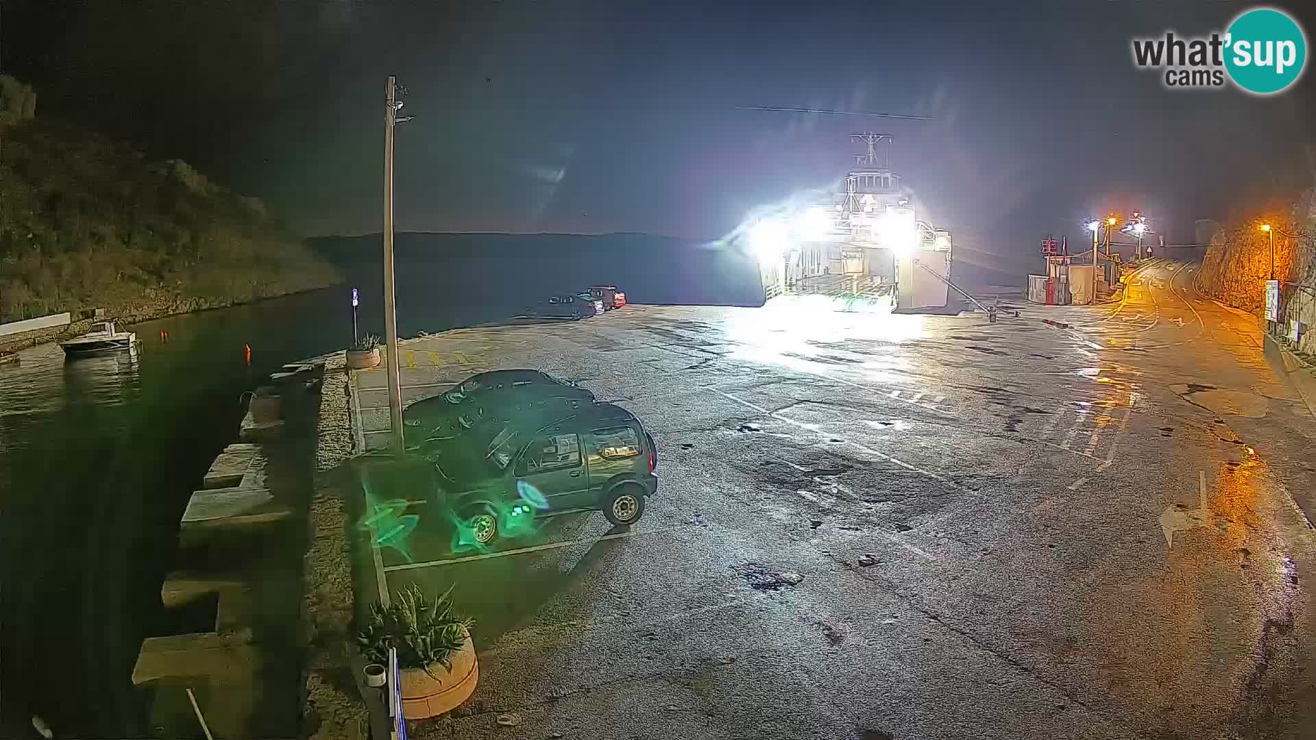 Webcam Prizna ferry port to Pag island