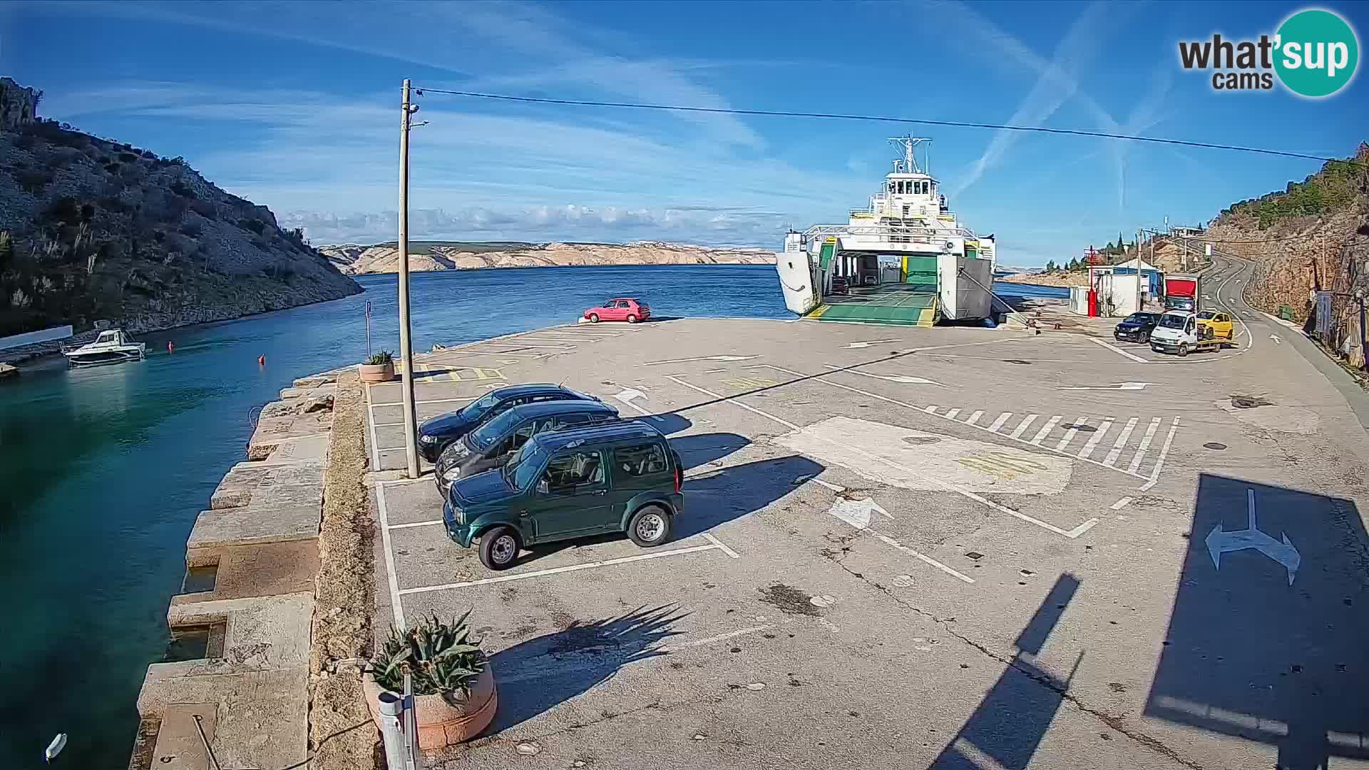 Webcam Prizna ferry port to Pag island