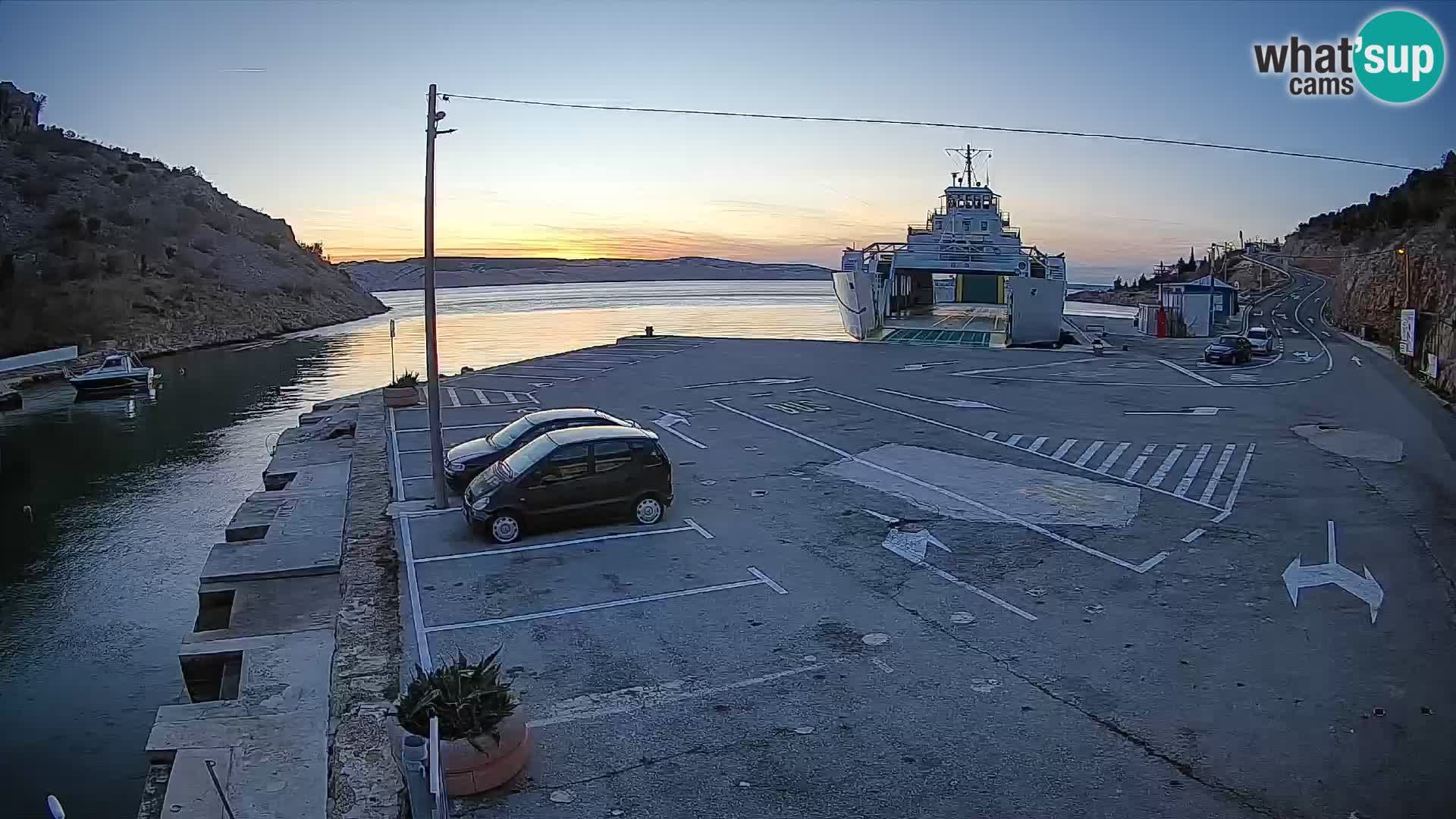 Webcam porto traghetti di Prizna – per l’isola di Pag