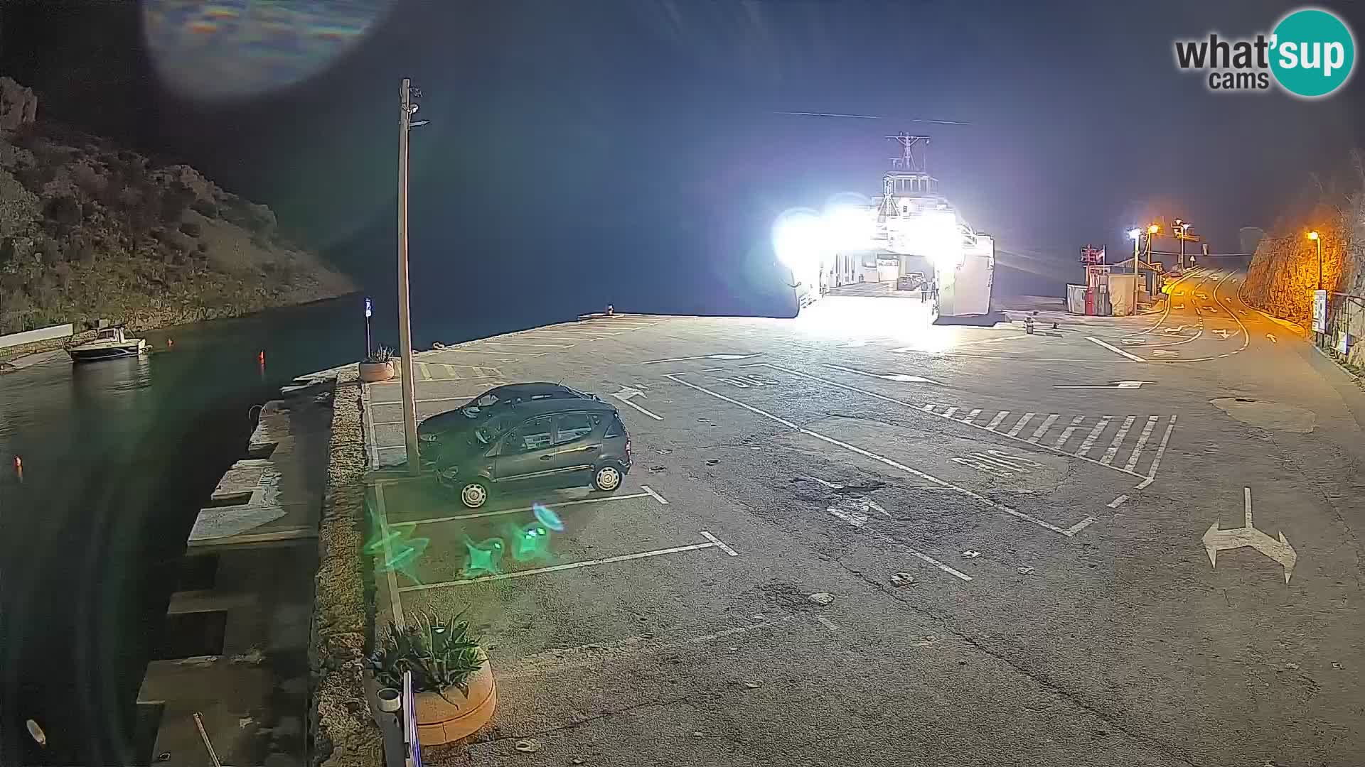 Webcam Prizna ferry port to Pag island