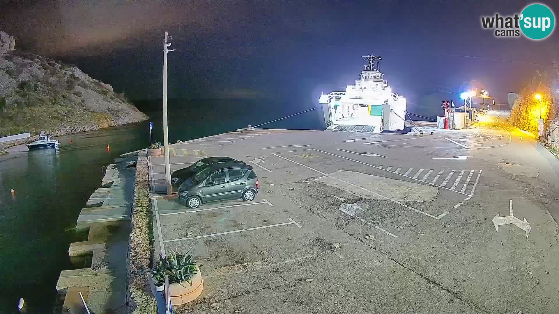 Webcam Prizna ferry port to Pag island