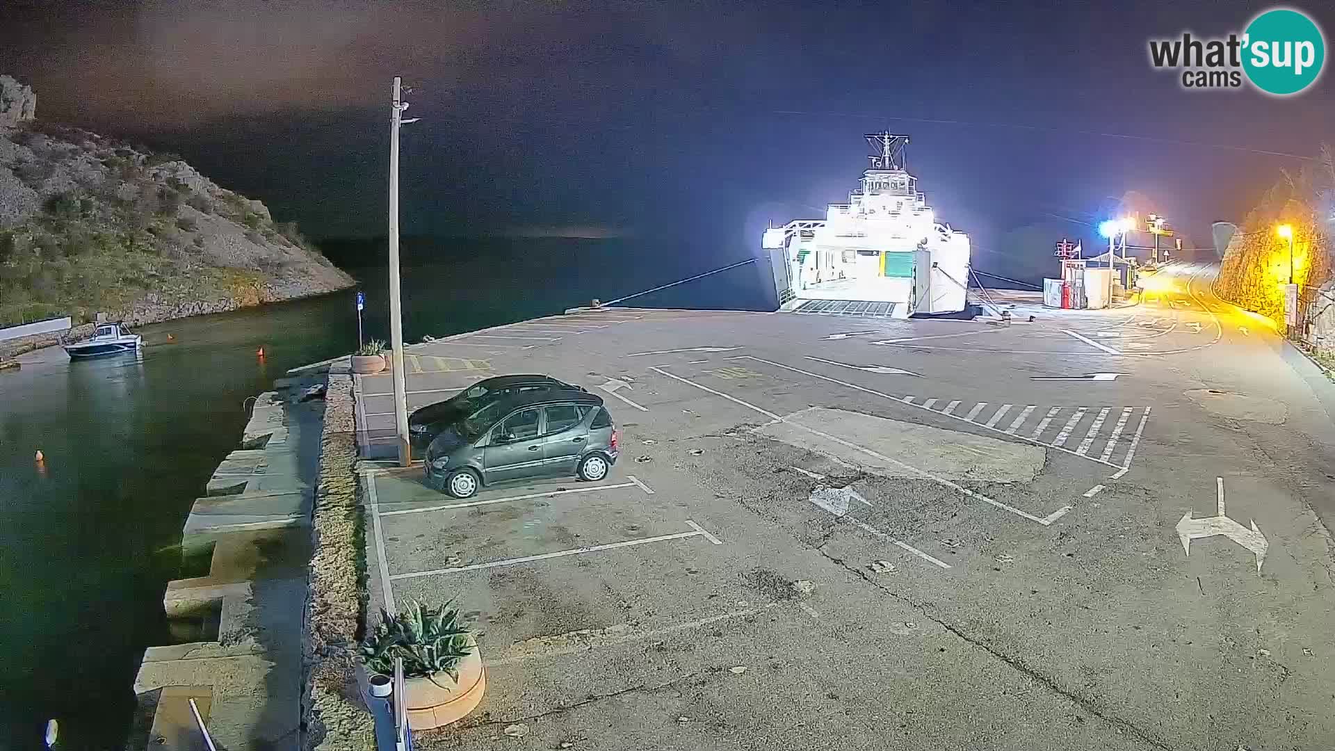Webcam Prizna ferry port to Pag island