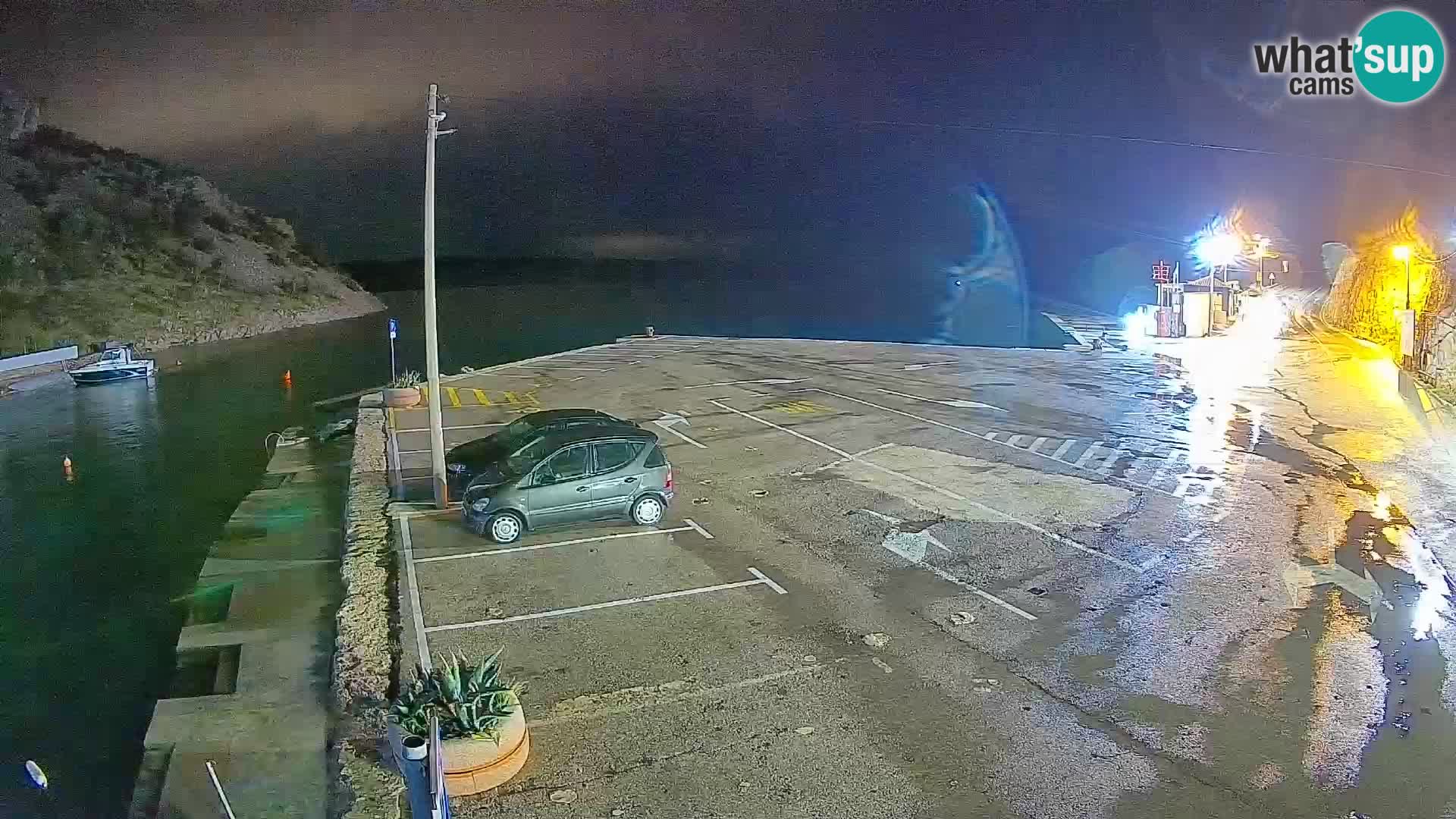 Webcam Prizna ferry port to Pag island