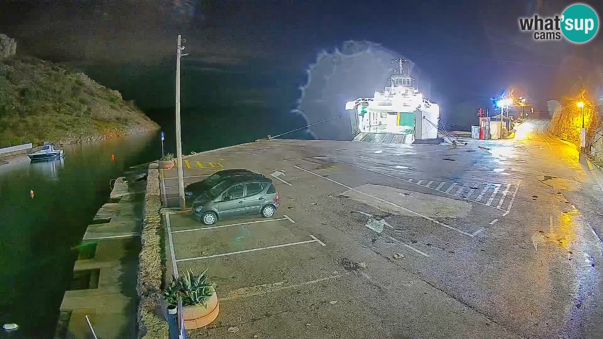 Webcam Prizna ferry port to Pag island