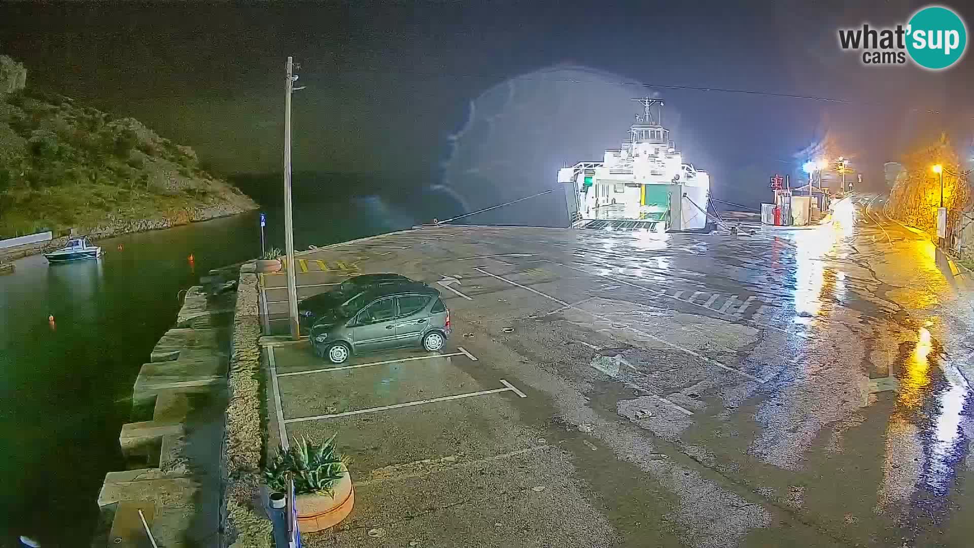 Webcam Prizna ferry port to Pag island