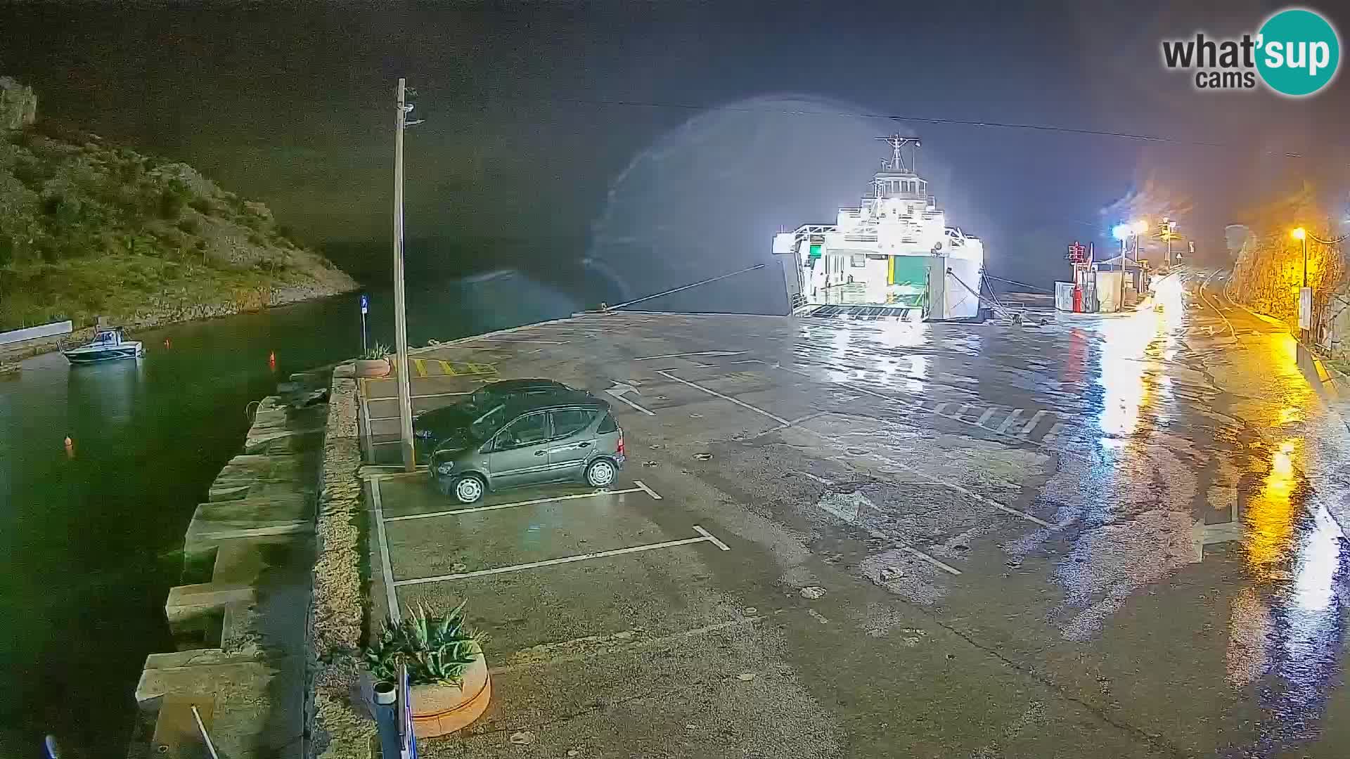 Webcam Prizna ferry port to Pag island
