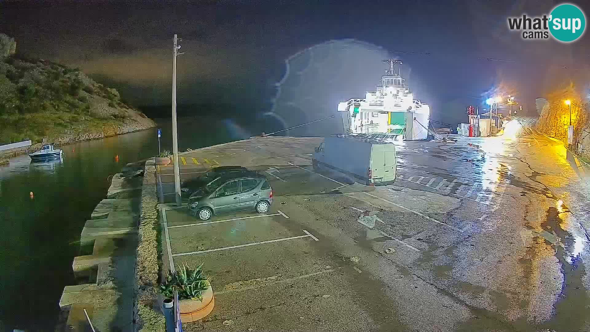 Webcam Prizna ferry port to Pag island