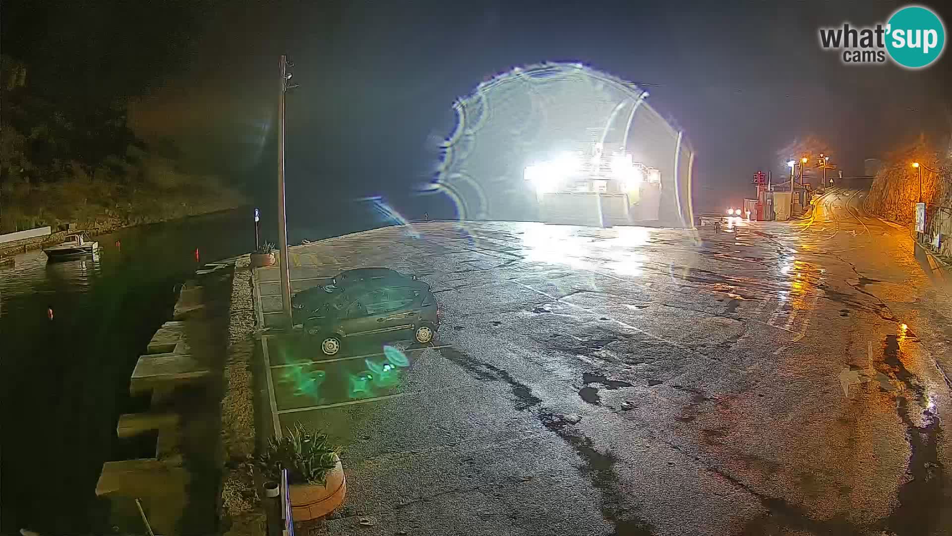 Webcam Prizna ferry port to Pag island