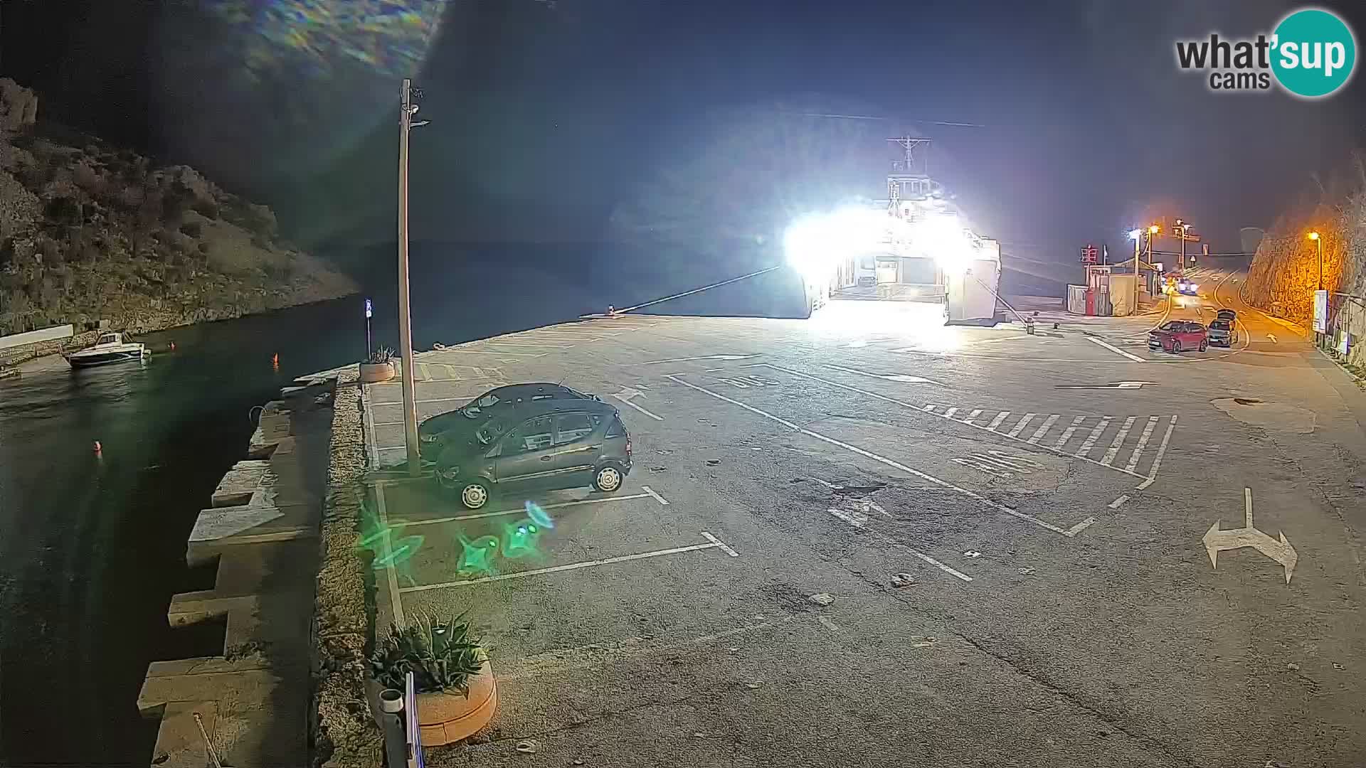 Webcam Prizna ferry port to Pag island