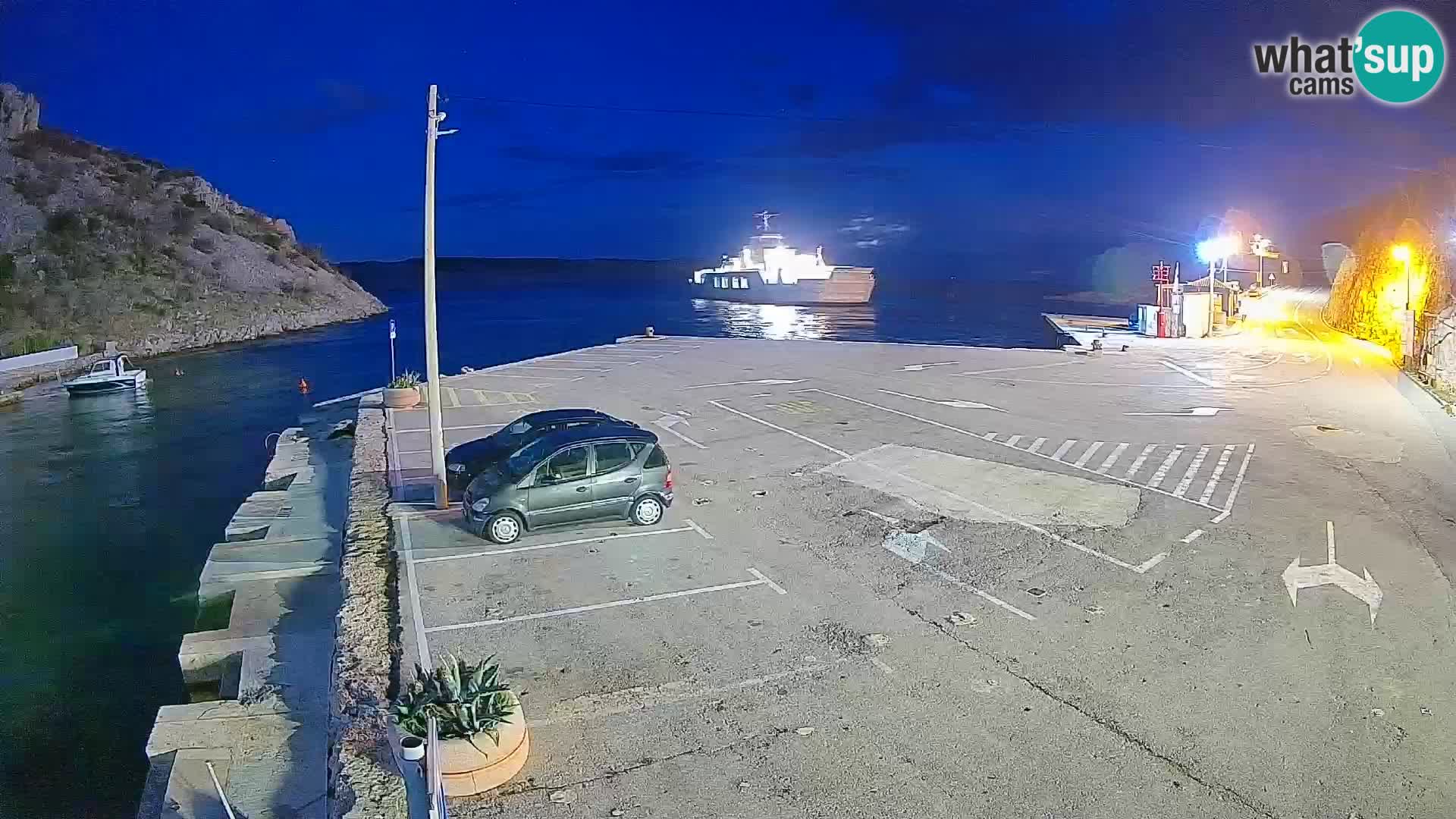 Webcam Prizna ferry port to Pag island