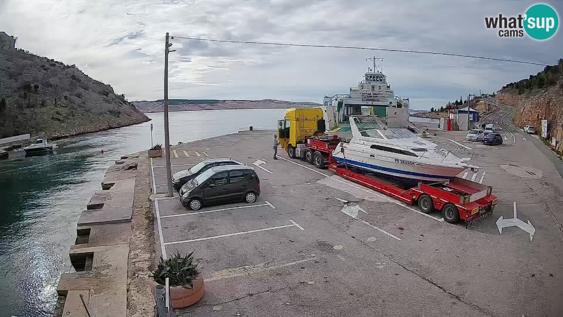 Webcam Prizna ferry port to Pag island