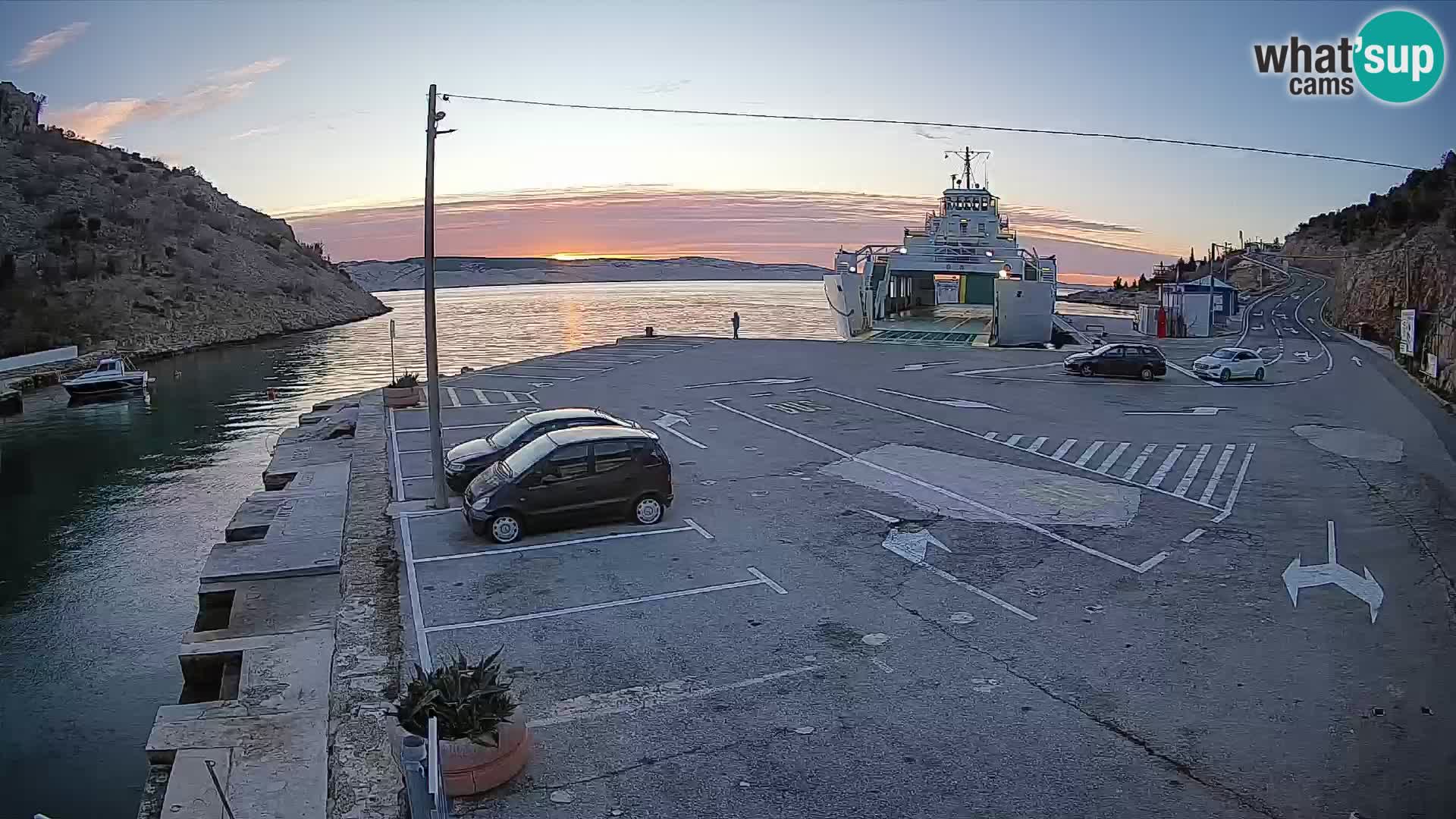 Webcam Fährhafen Prizna – zur Insel Pag