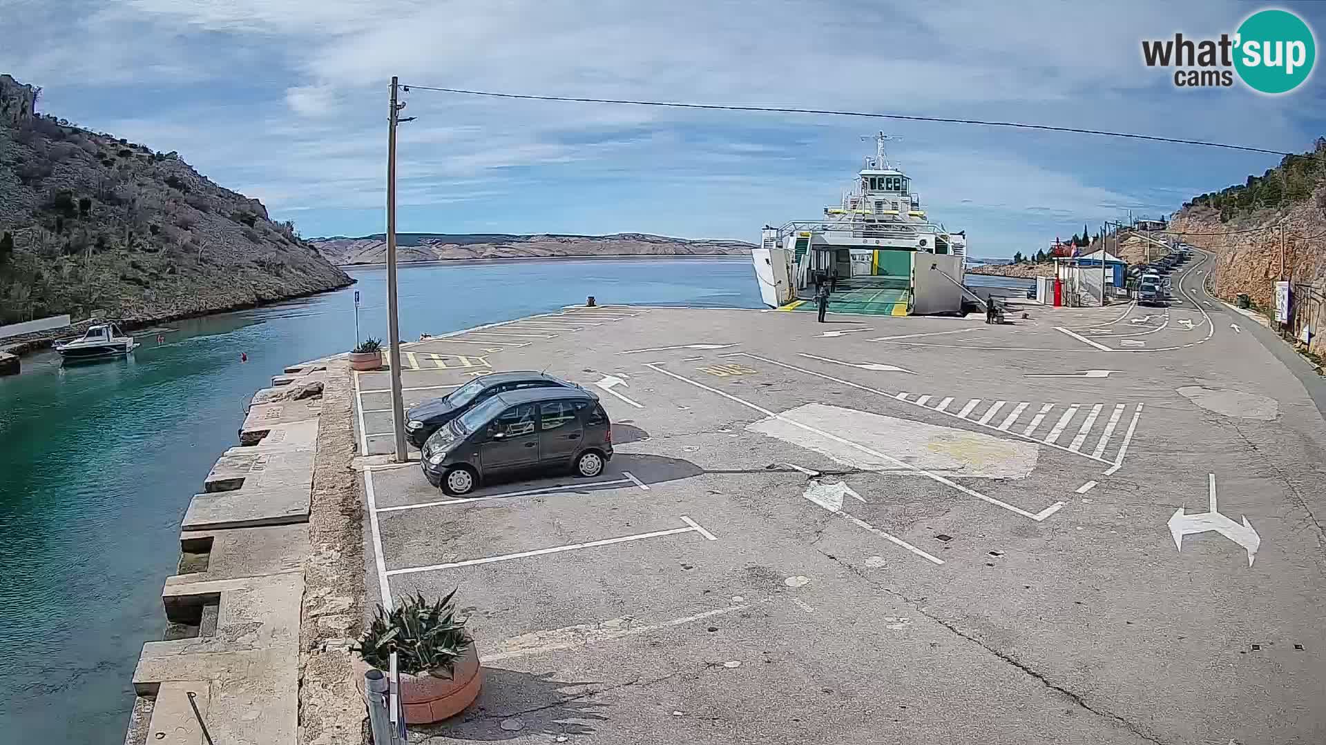 Webcam port de ferry de Prizna – vers l’île de Pag