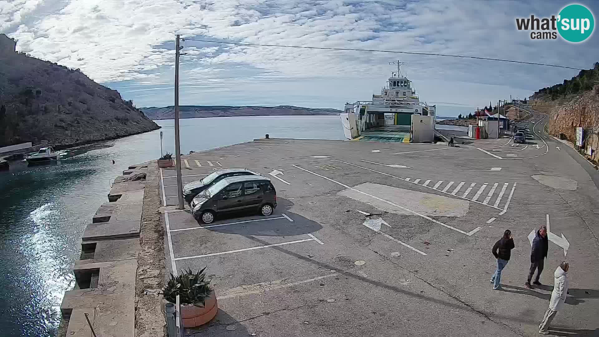 Webcam Prizna ferry port to Pag island