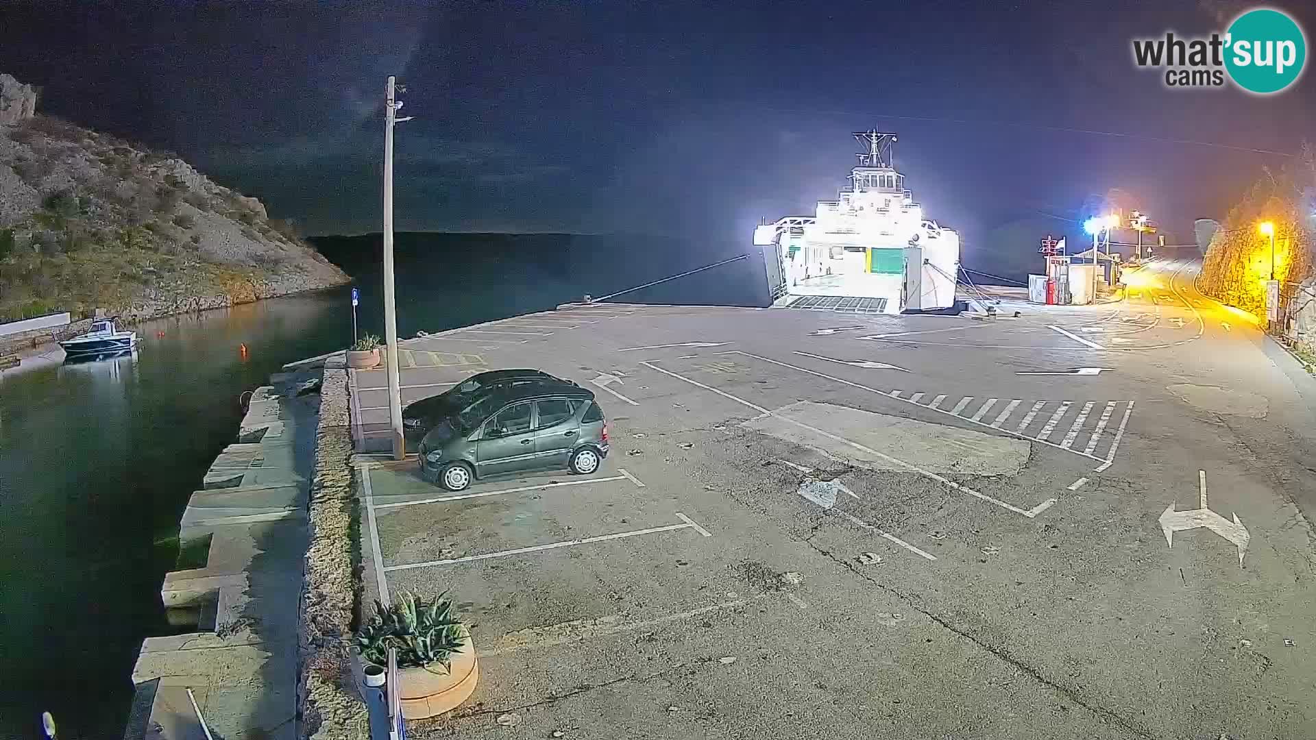 Webcam Prizna ferry port to Pag island