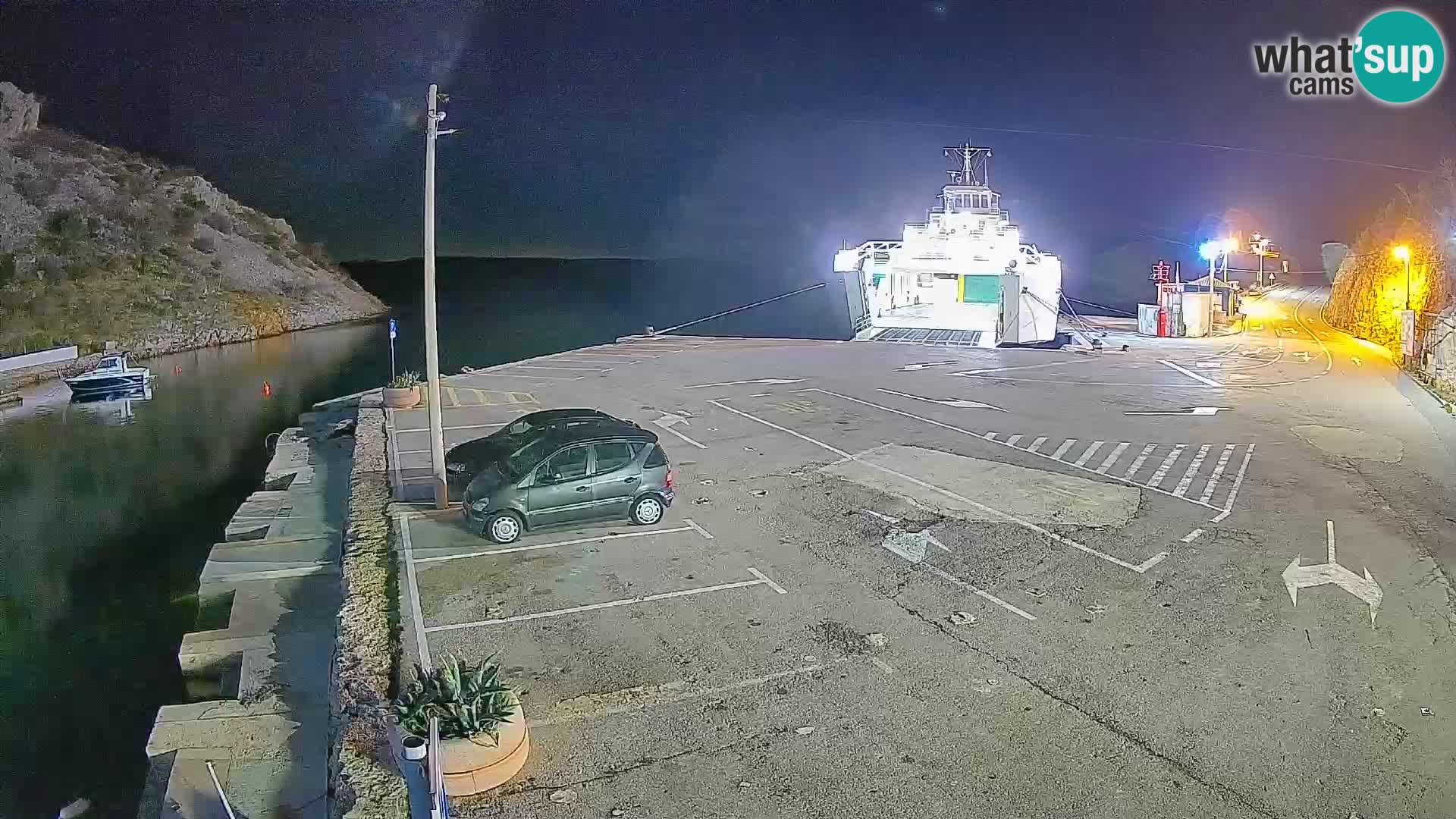 Webcam Prizna ferry port to Pag island