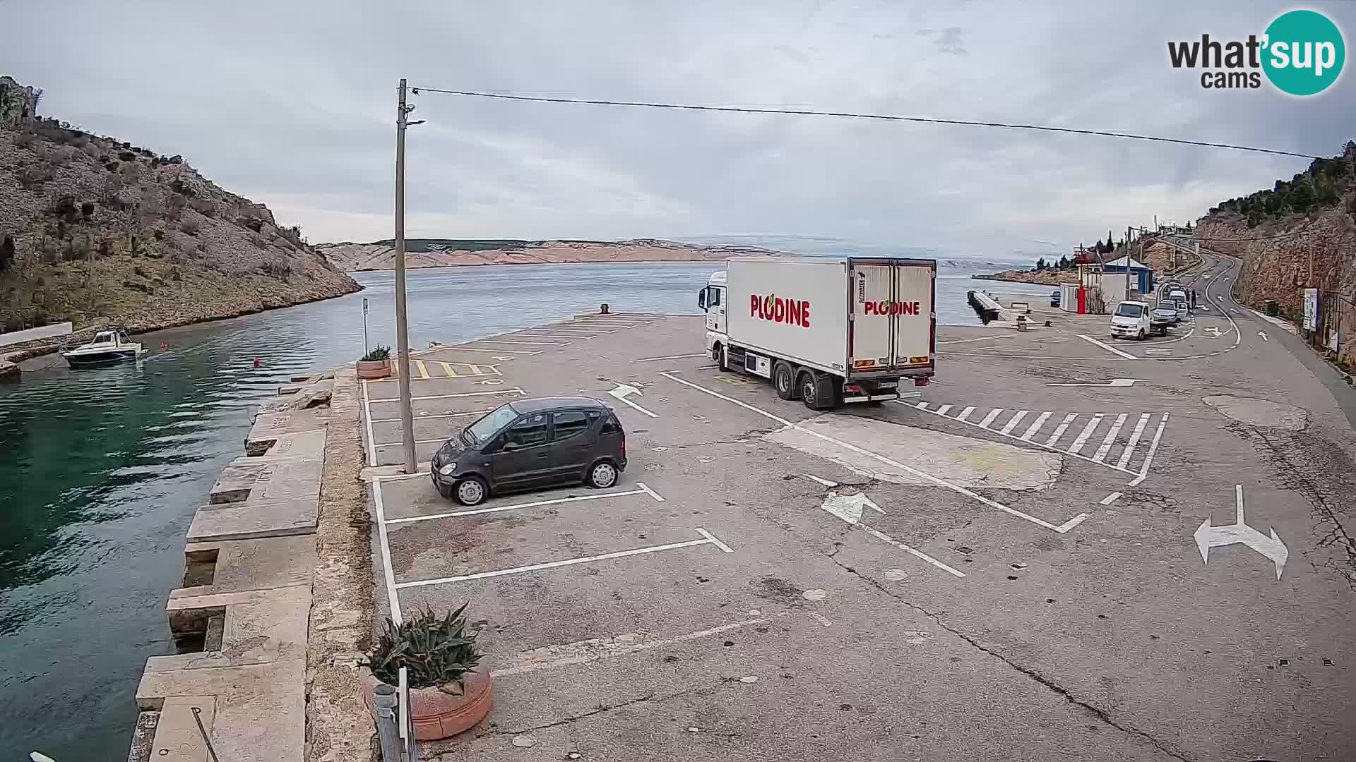 Webcam Prizna ferry port to Pag island