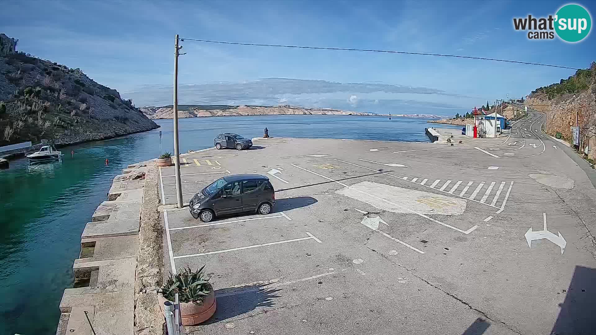 Webcam Prizna ferry port to Pag island