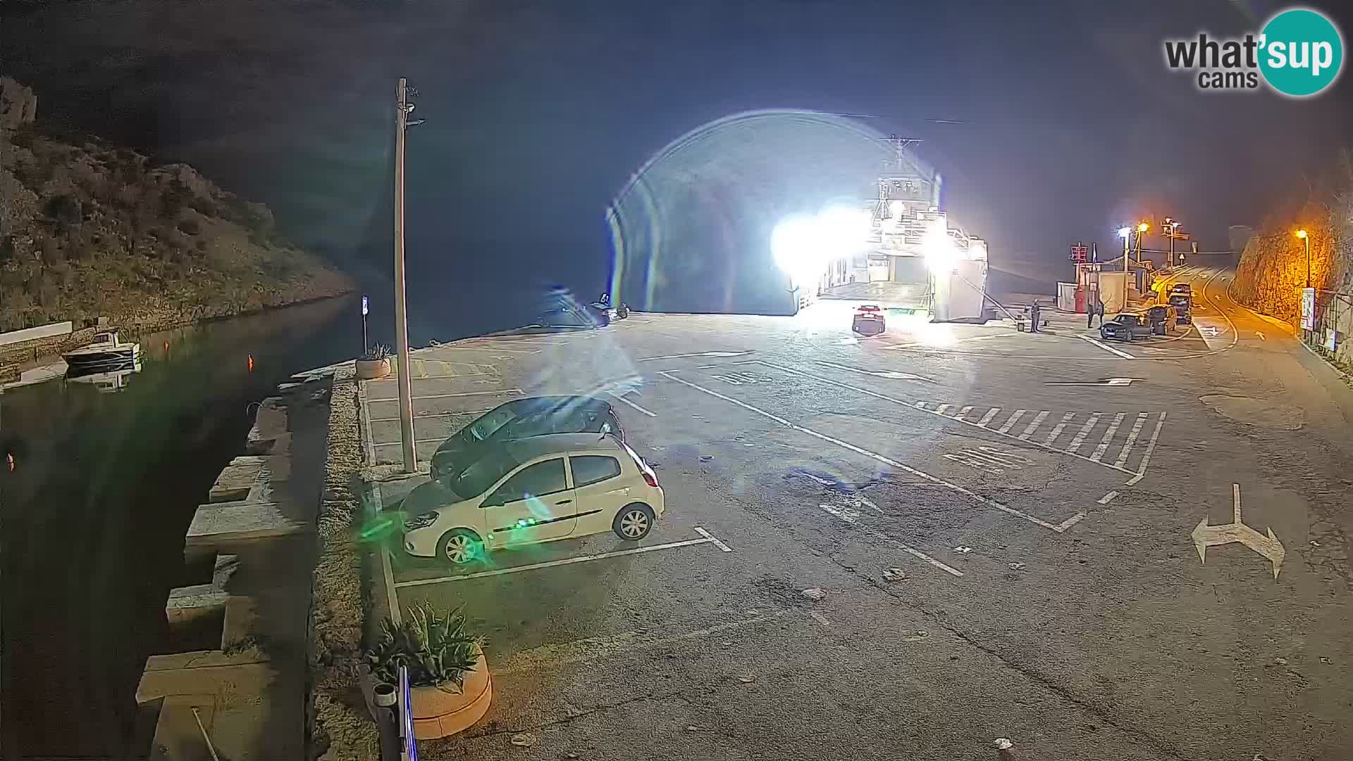 Webcam Fährhafen Prizna – zur Insel Pag