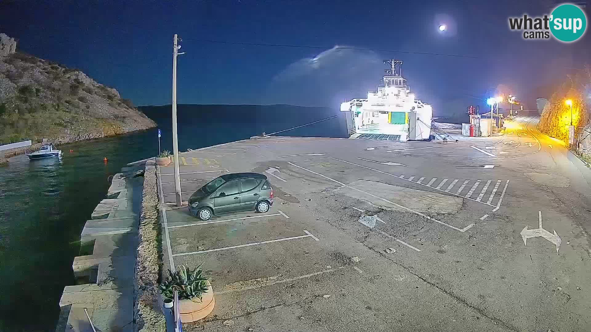 Webcam Prizna ferry port to Pag island