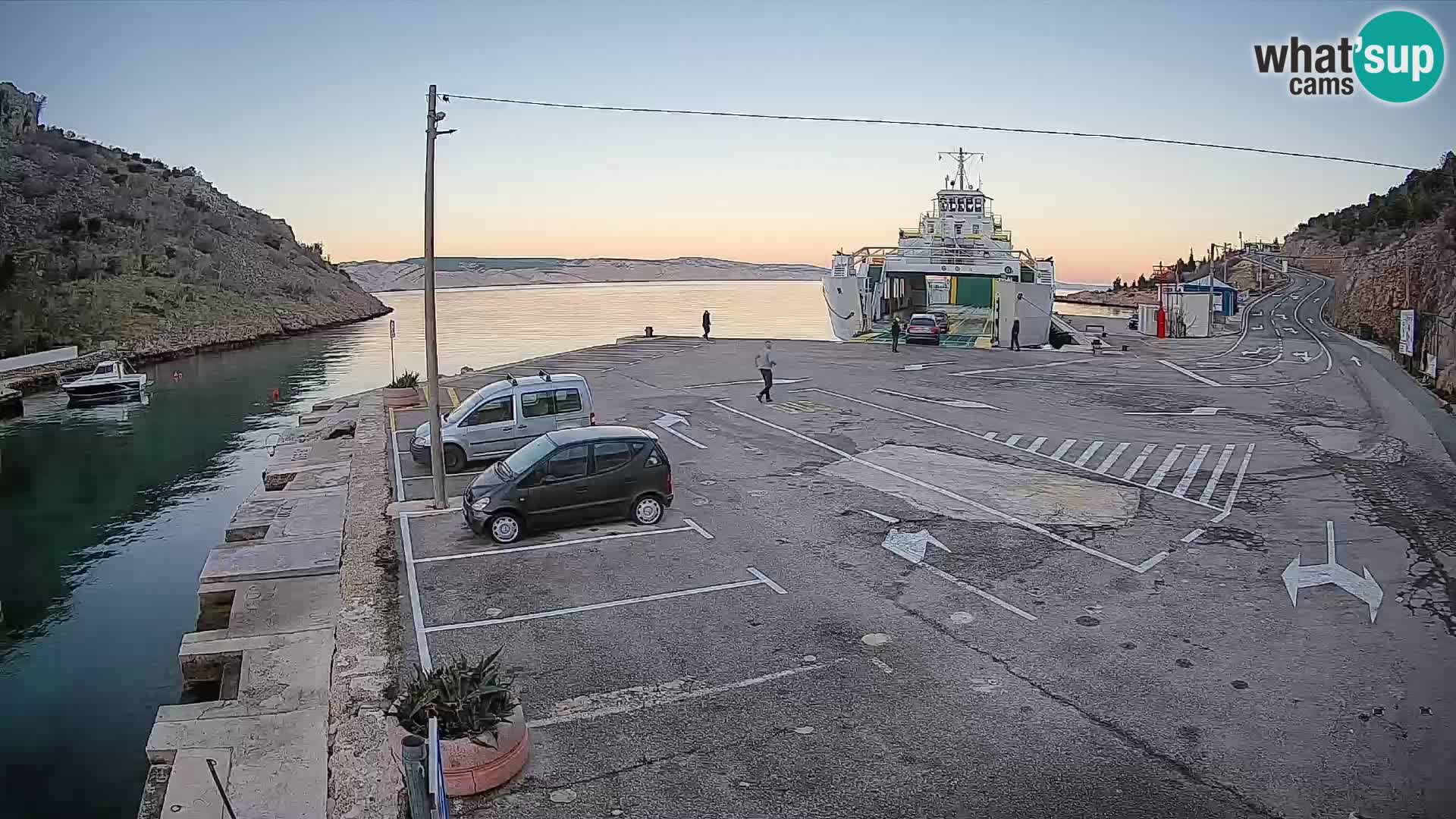 Webcam Fährhafen Prizna – zur Insel Pag