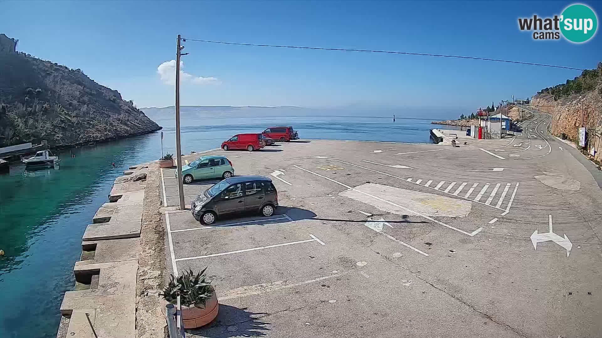 Web kamera trajektna luka Prizna – prema otoku Pag