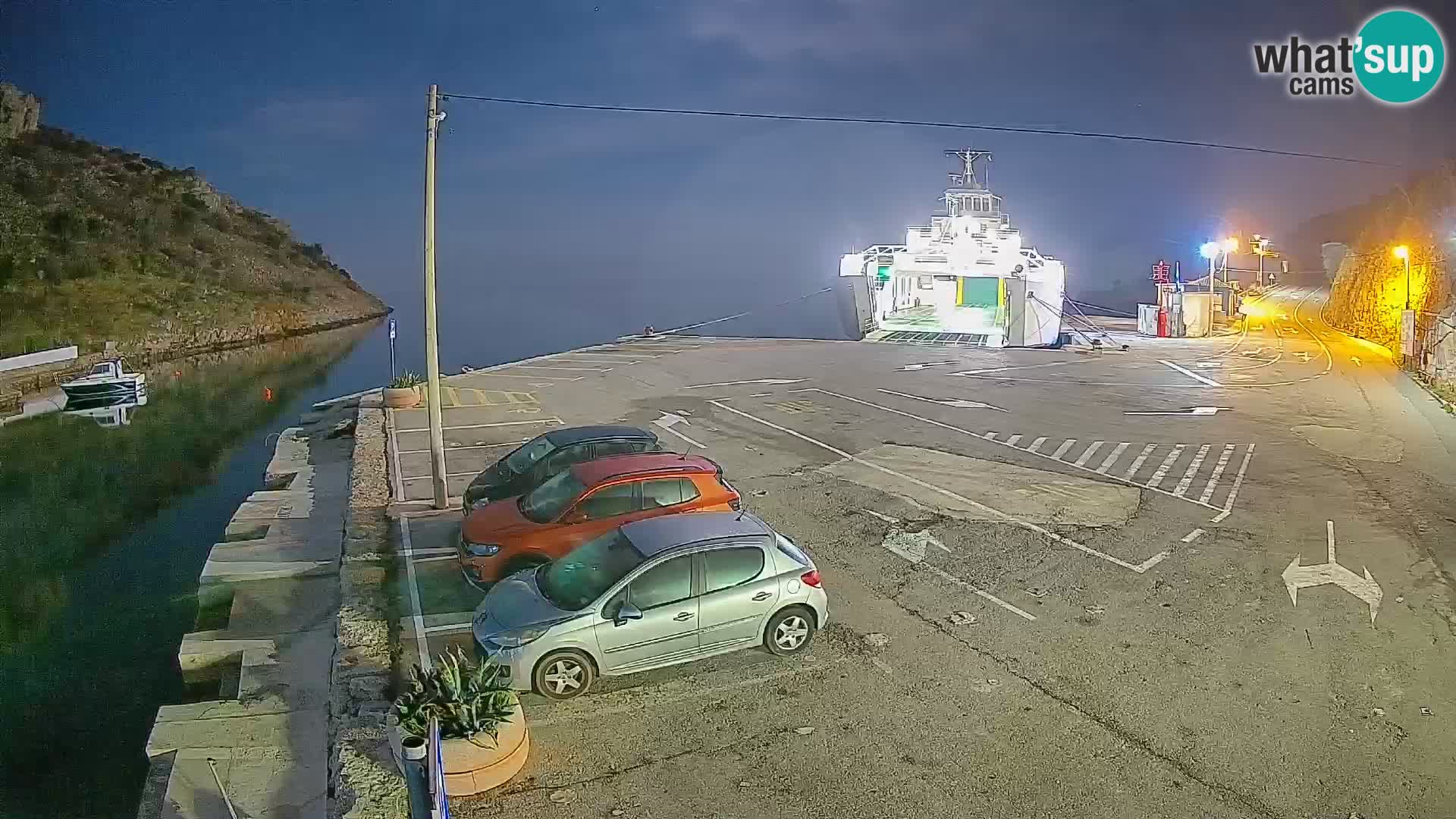 Webcam del puerto de ferris de Prizna – hacia la isla de Pag