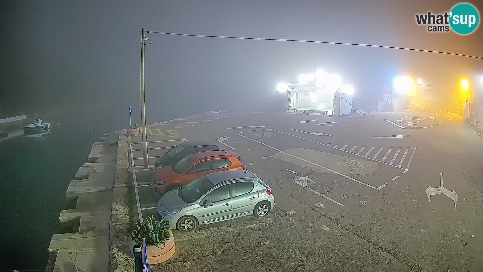 Web kamera trajektna luka Prizna – prema otoku Pag