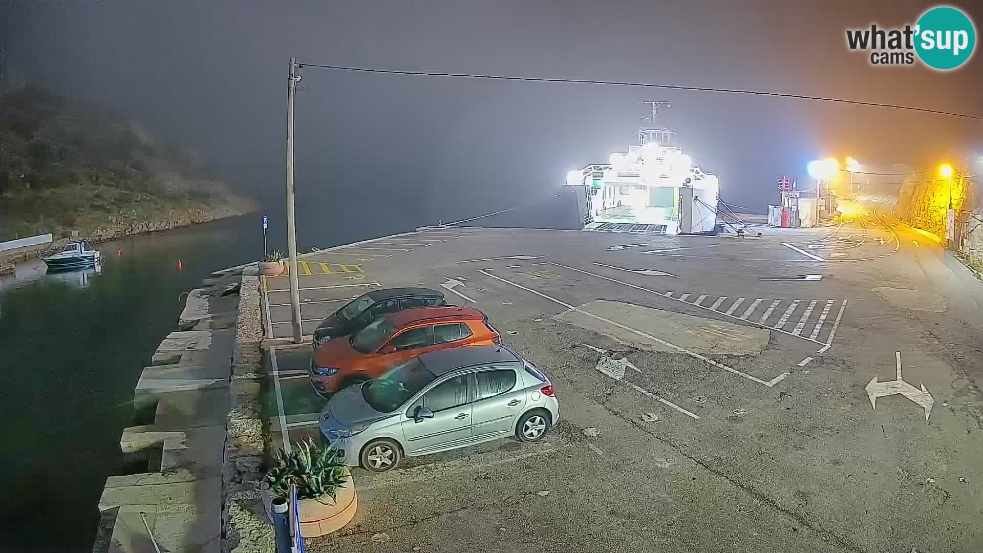 Webcam Prizna ferry port to Pag island
