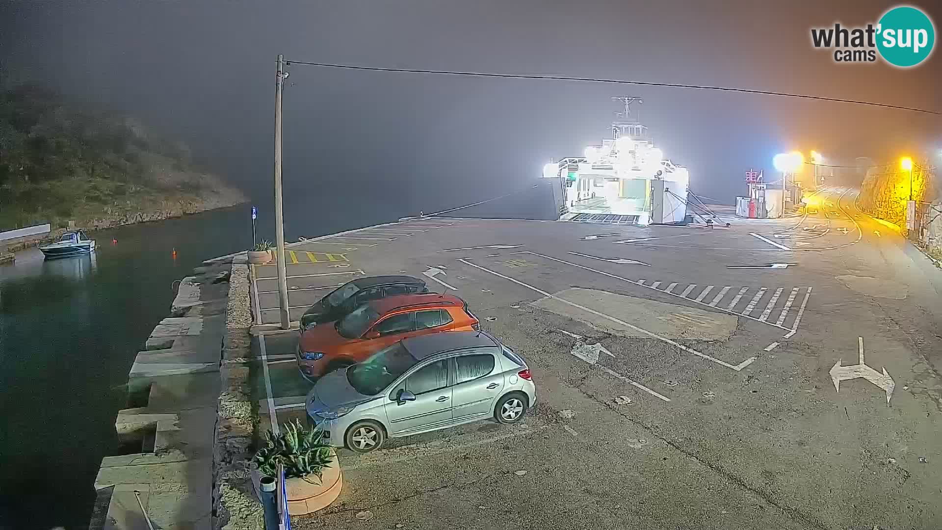 Webcam Prizna ferry port to Pag island