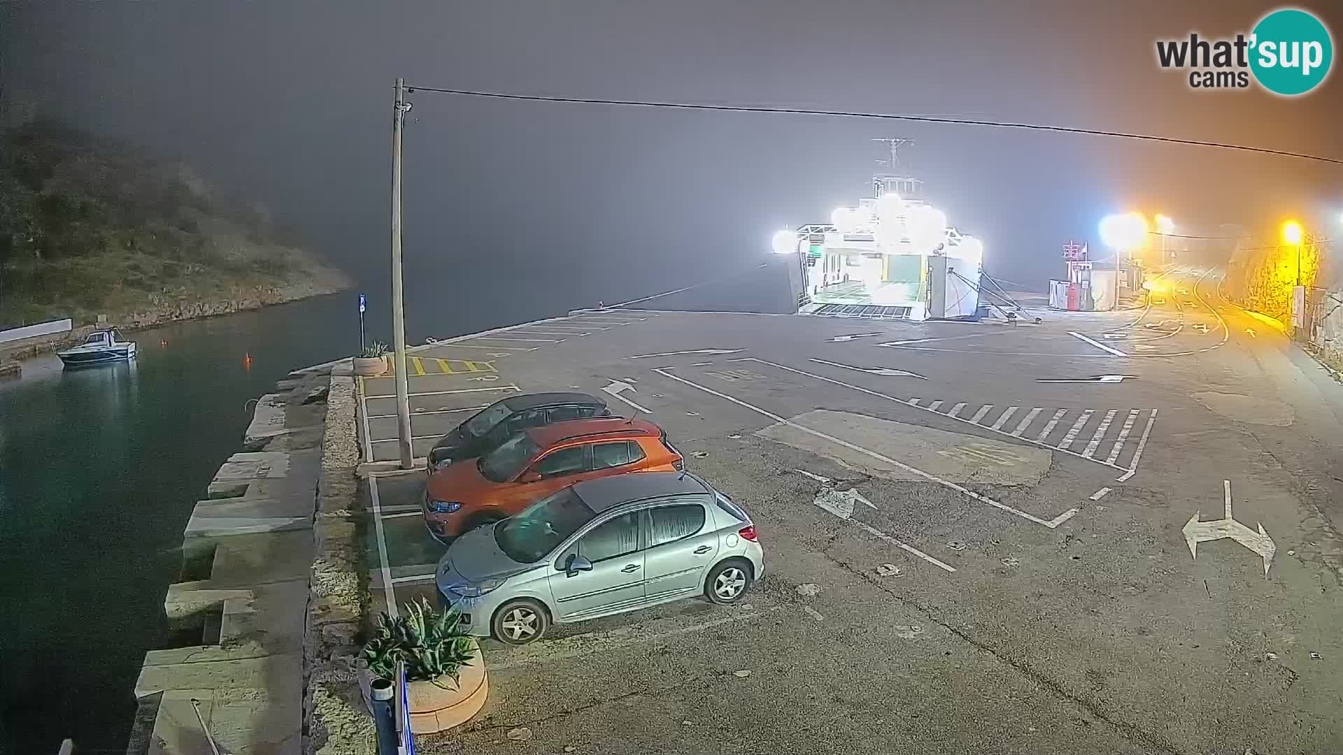 Web kamera trajektna luka Prizna – prema otoku Pag