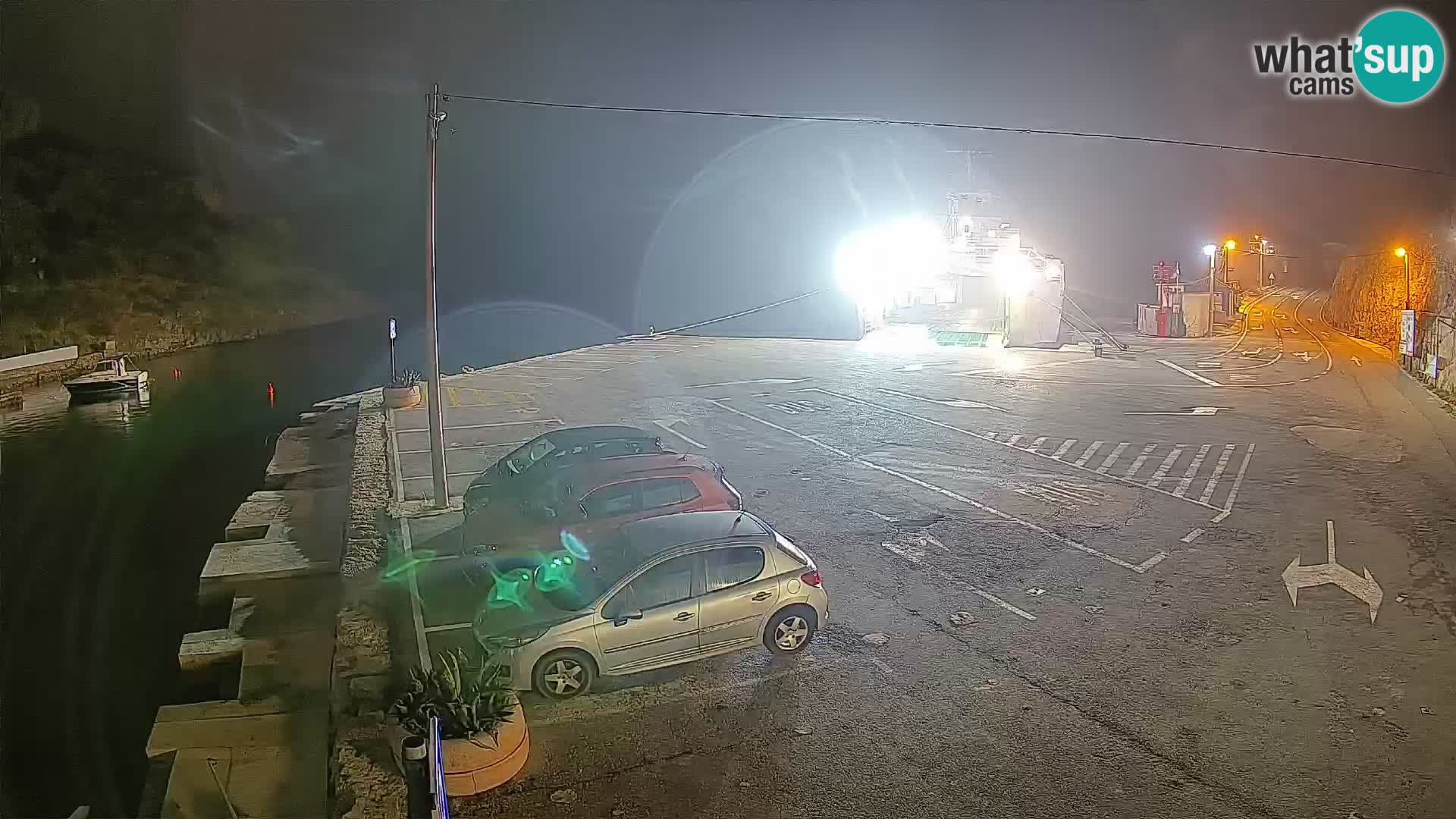 Webcam Prizna ferry port to Pag island