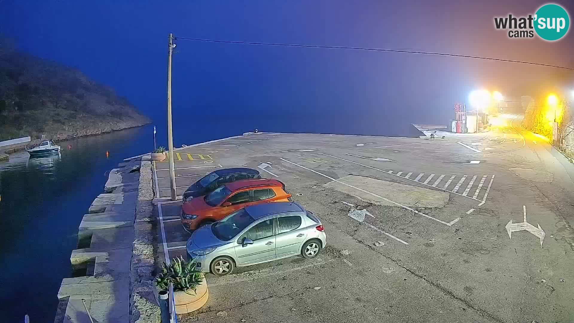 Webcam del puerto de ferris de Prizna – hacia la isla de Pag