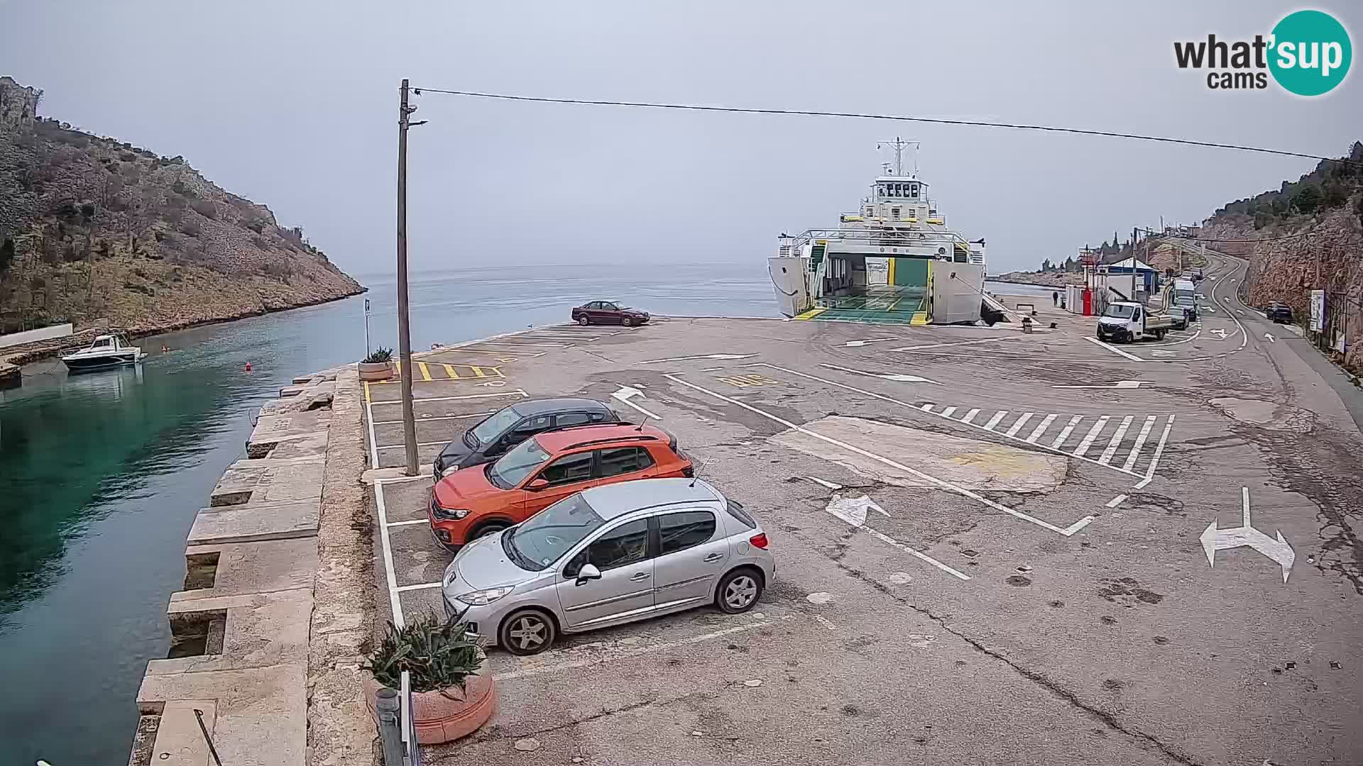 Webcam Prizna ferry port to Pag island