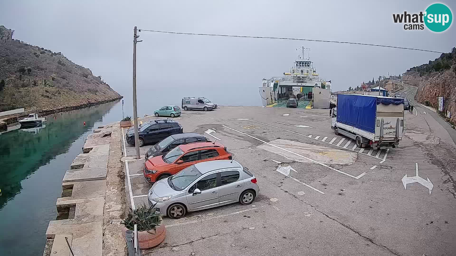 Webcam Prizna ferry port to Pag island