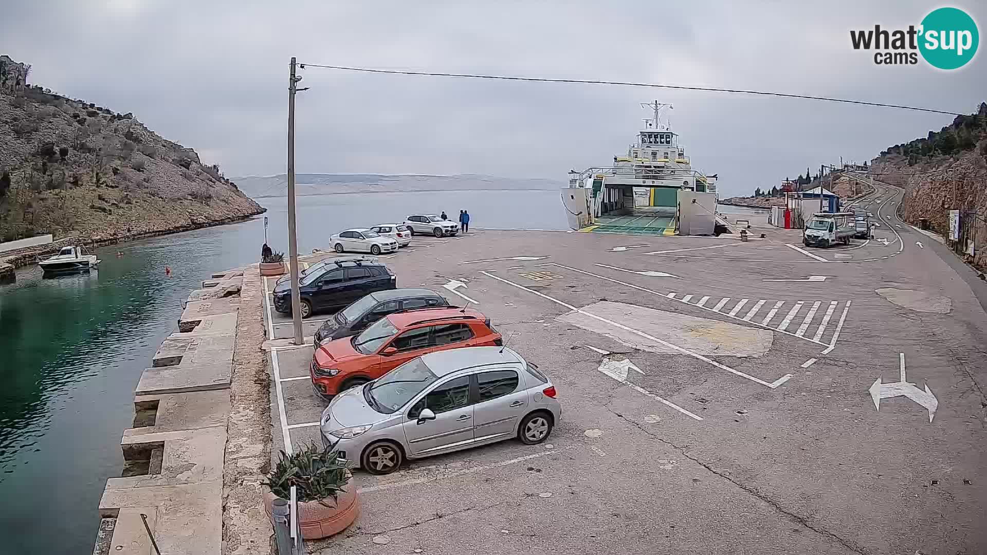 Webcam Prizna ferry port to Pag island