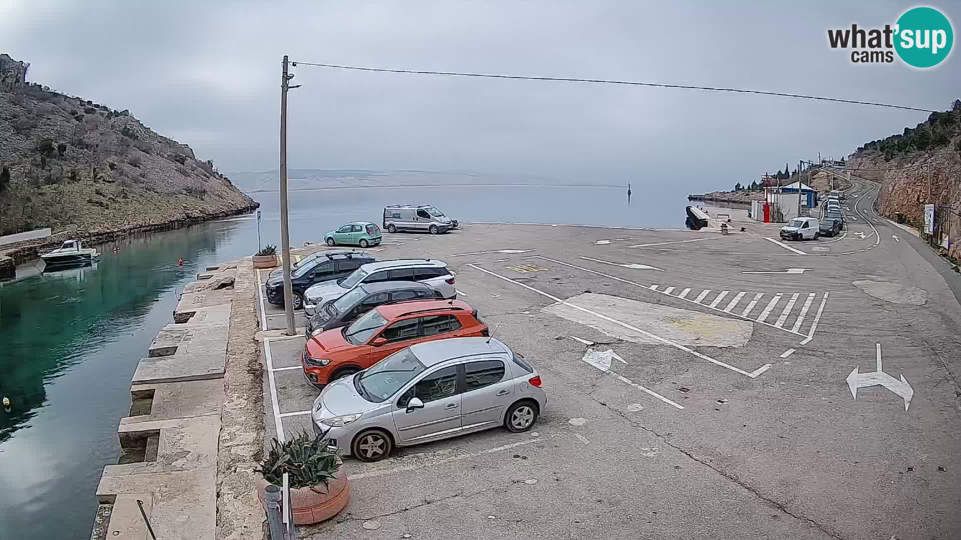Webcam port de ferry de Prizna – vers l’île de Pag