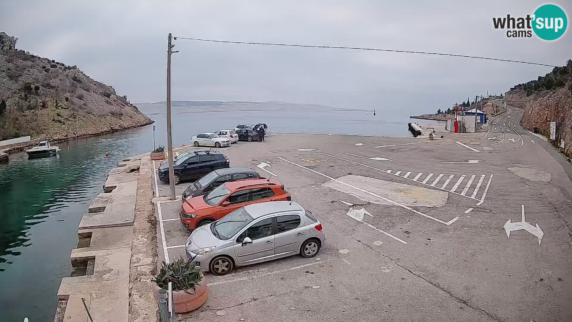 Web kamera trajektna luka Prizna – prema otoku Pag