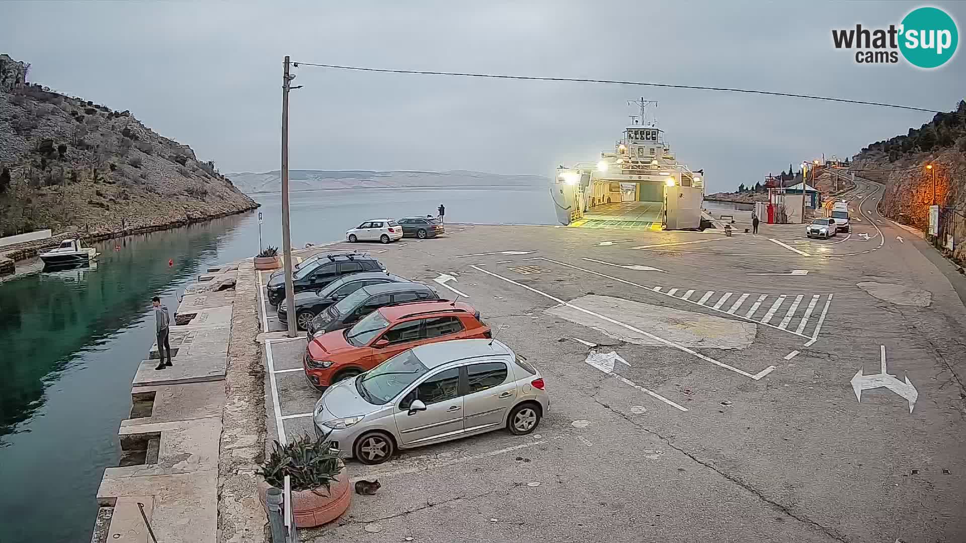 Webcam Prizna ferry port to Pag island