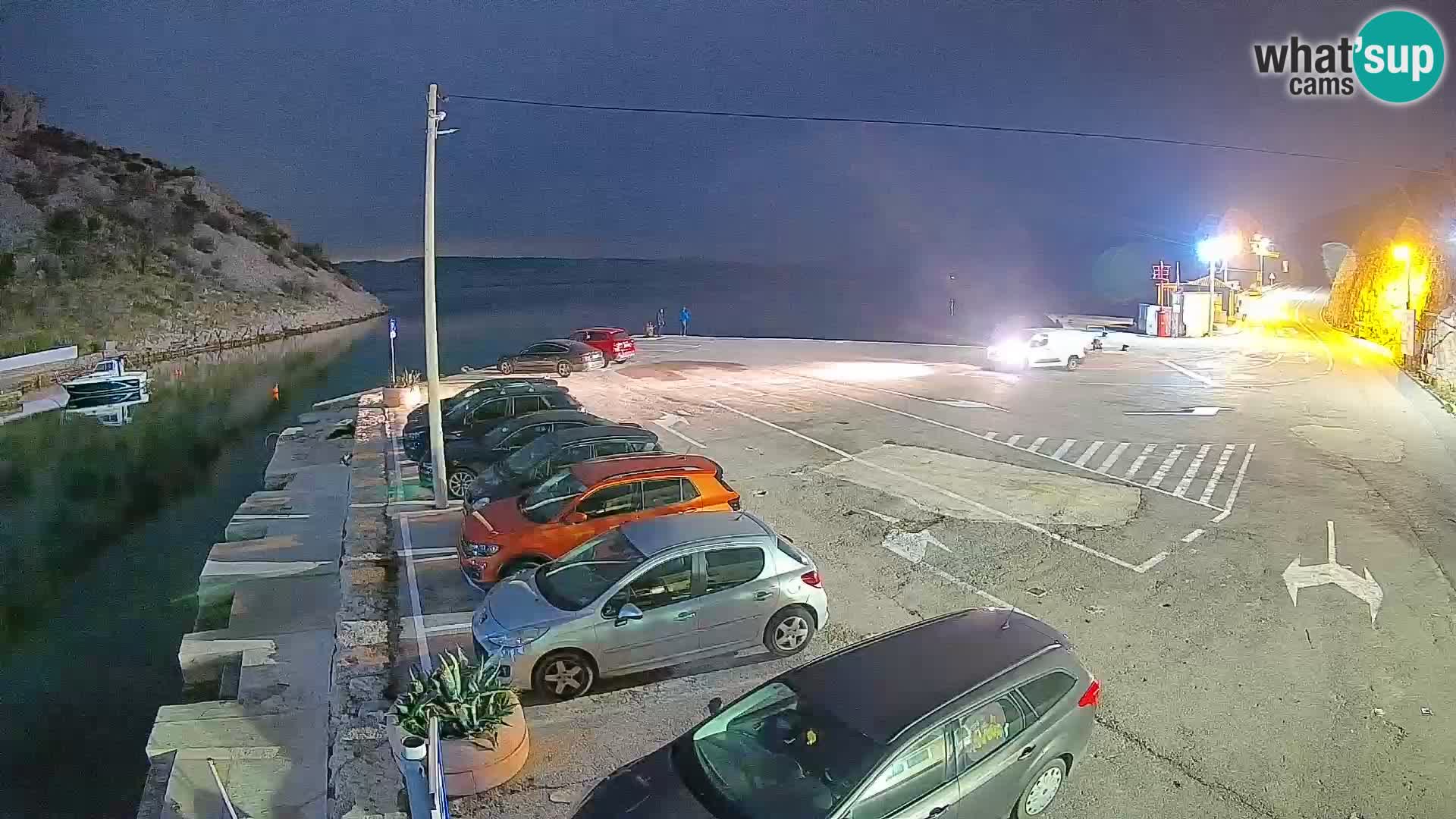 Webcam port de ferry de Prizna – vers l’île de Pag