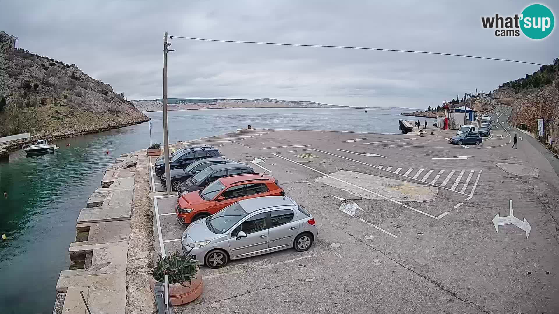 Webcam Prizna ferry port to Pag island