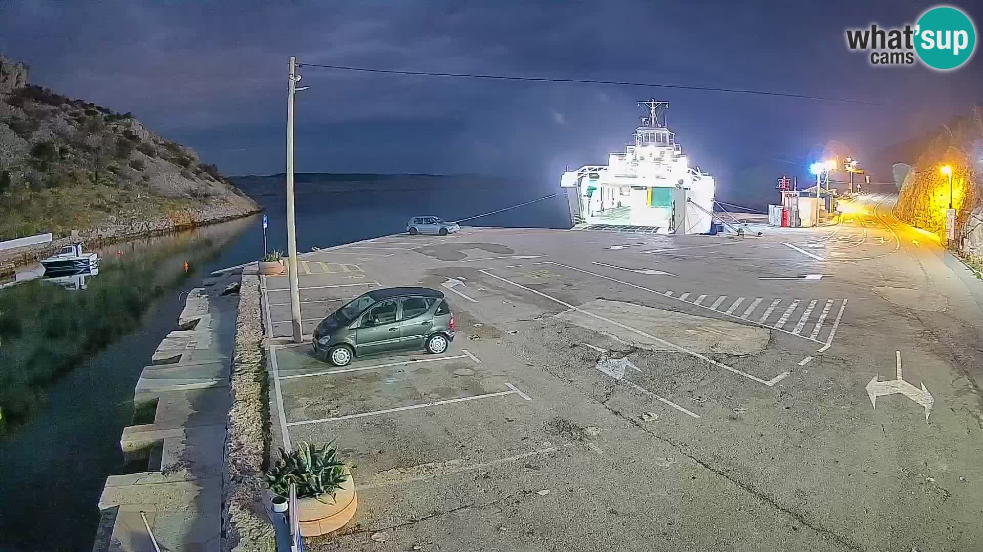 Webcam Fährhafen Prizna – zur Insel Pag