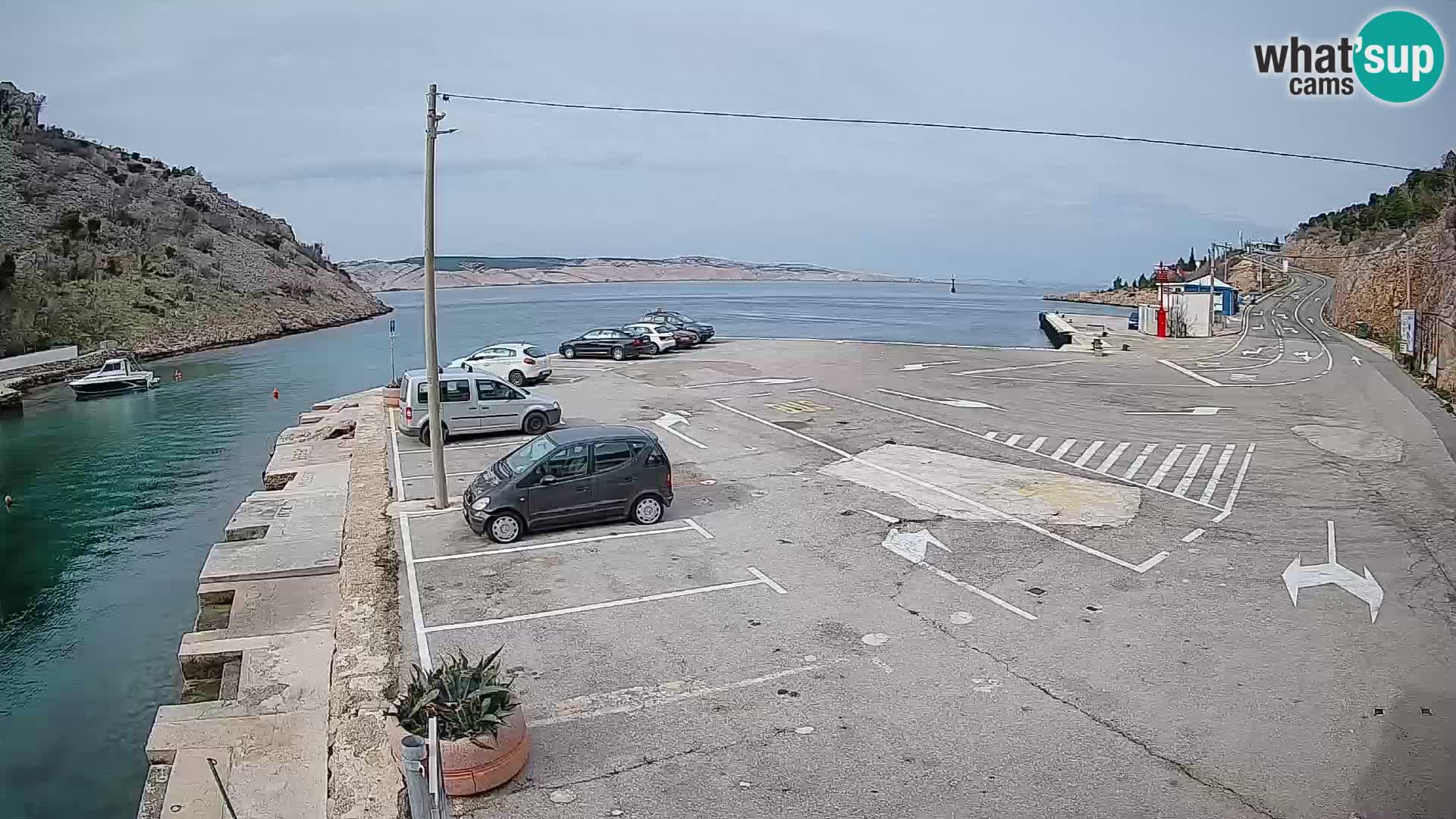 Webcam port de ferry de Prizna – vers l’île de Pag
