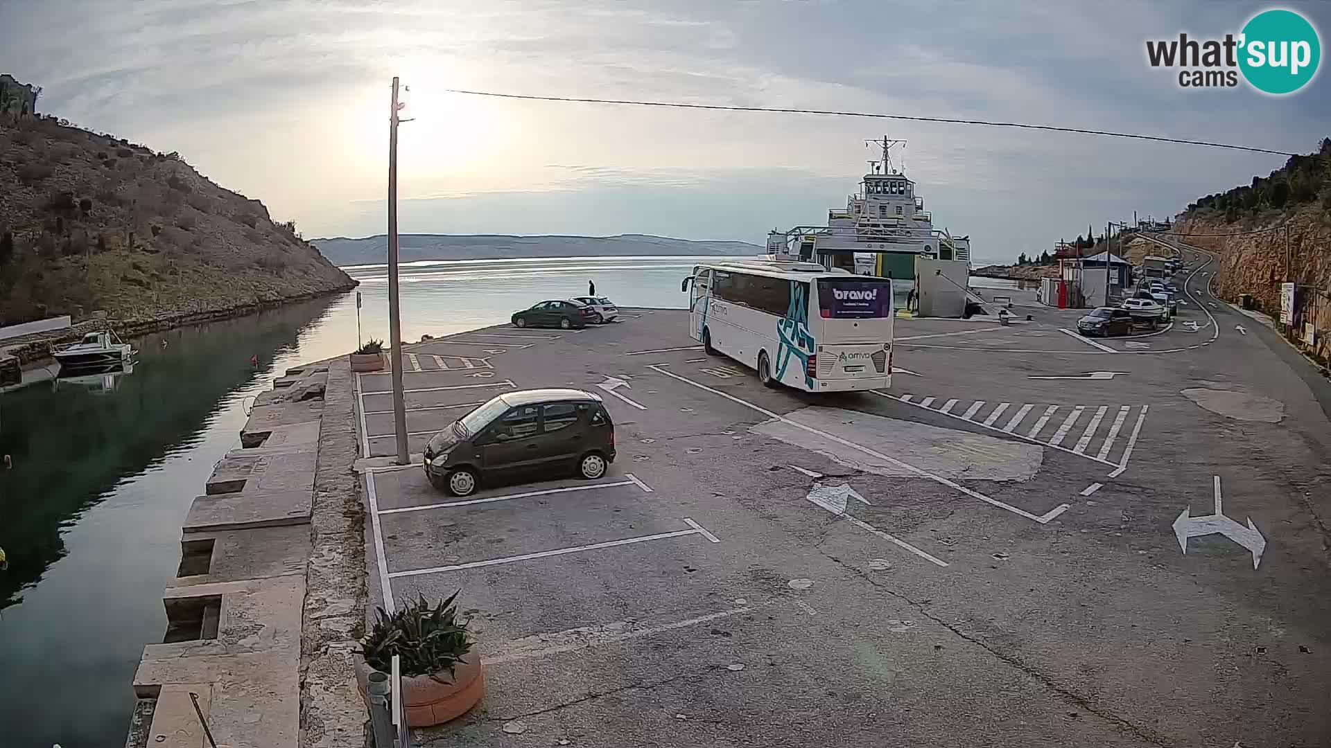 Webcam Prizna ferry port to Pag island