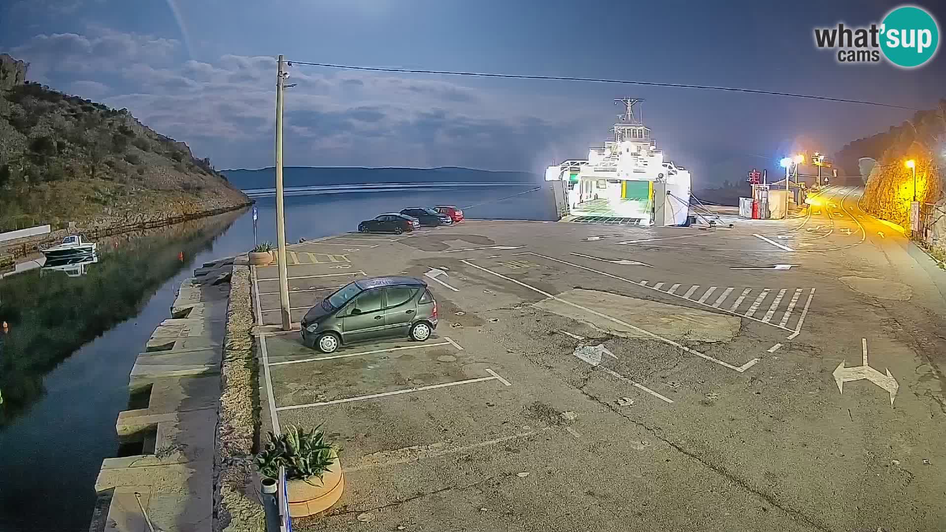 Webcam port de ferry de Prizna – vers l’île de Pag