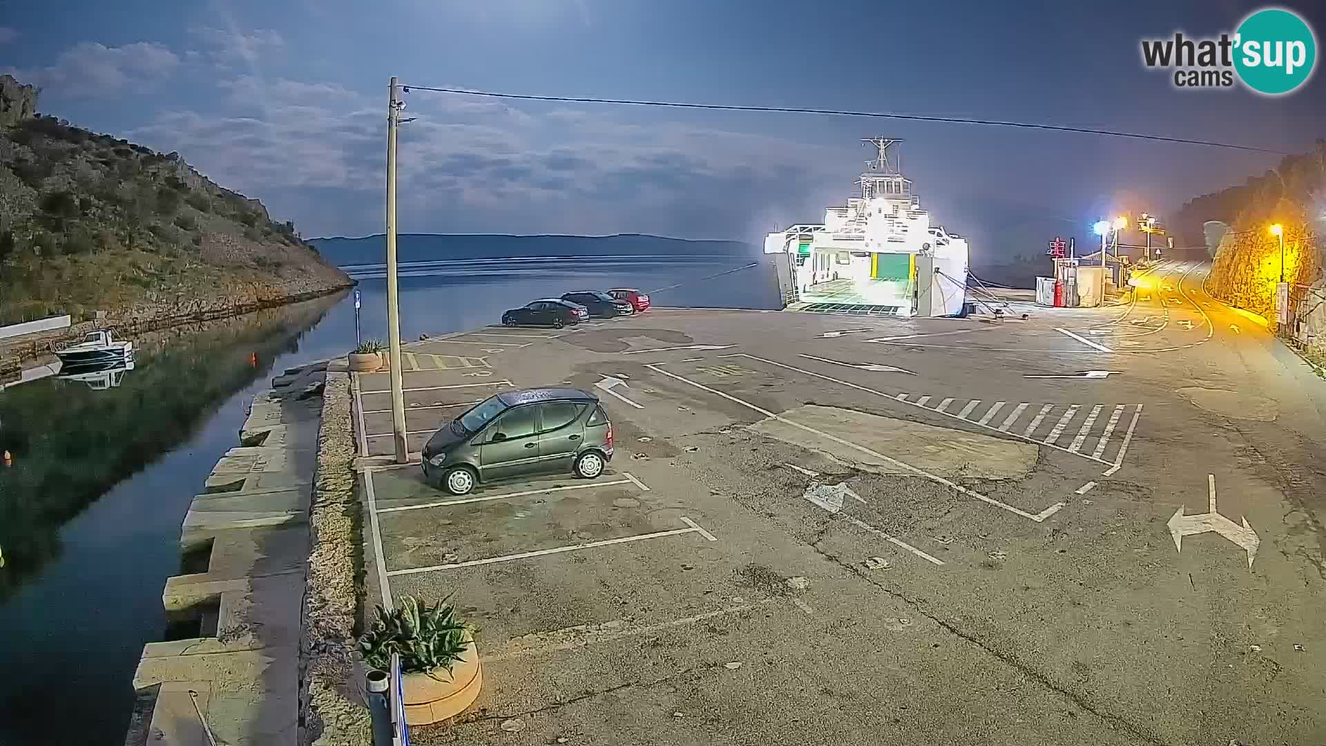 Webcam Fährhafen Prizna – zur Insel Pag