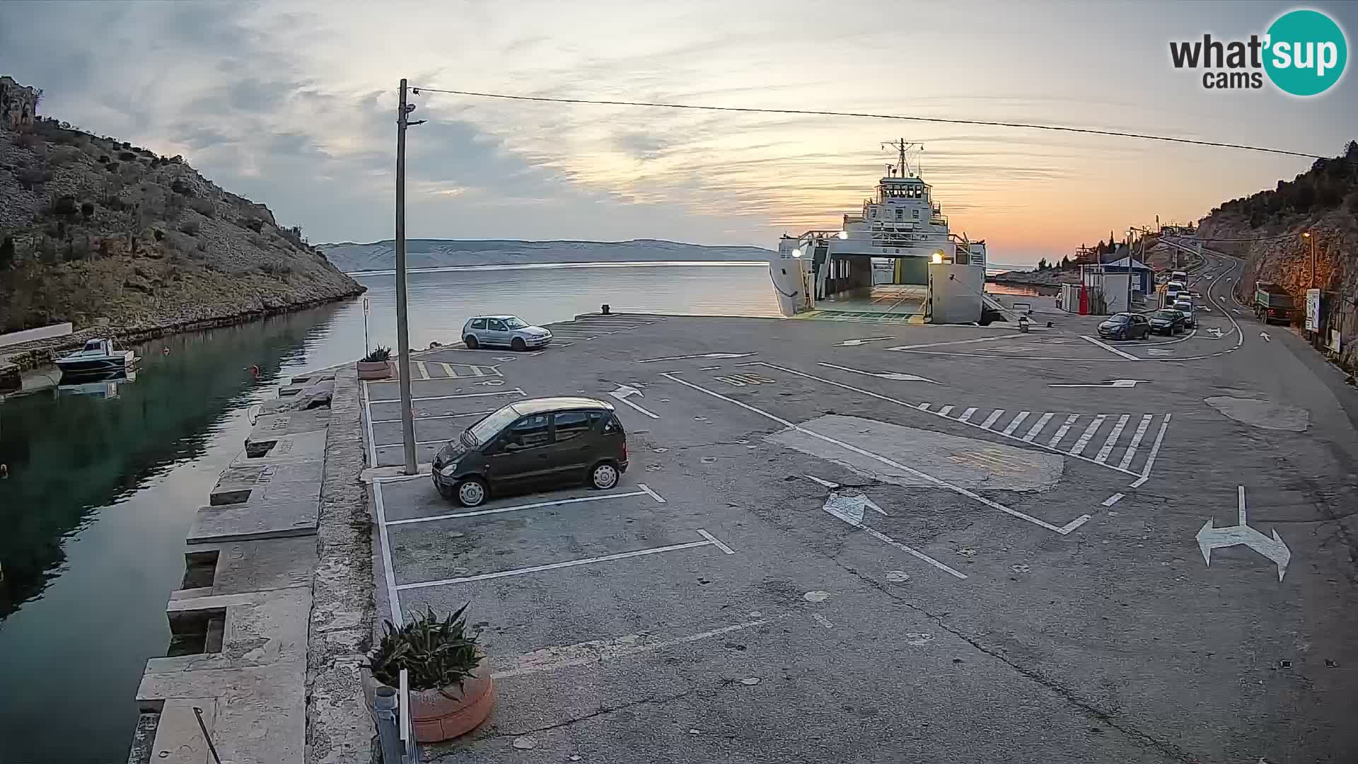 Webcam Fährhafen Prizna – zur Insel Pag